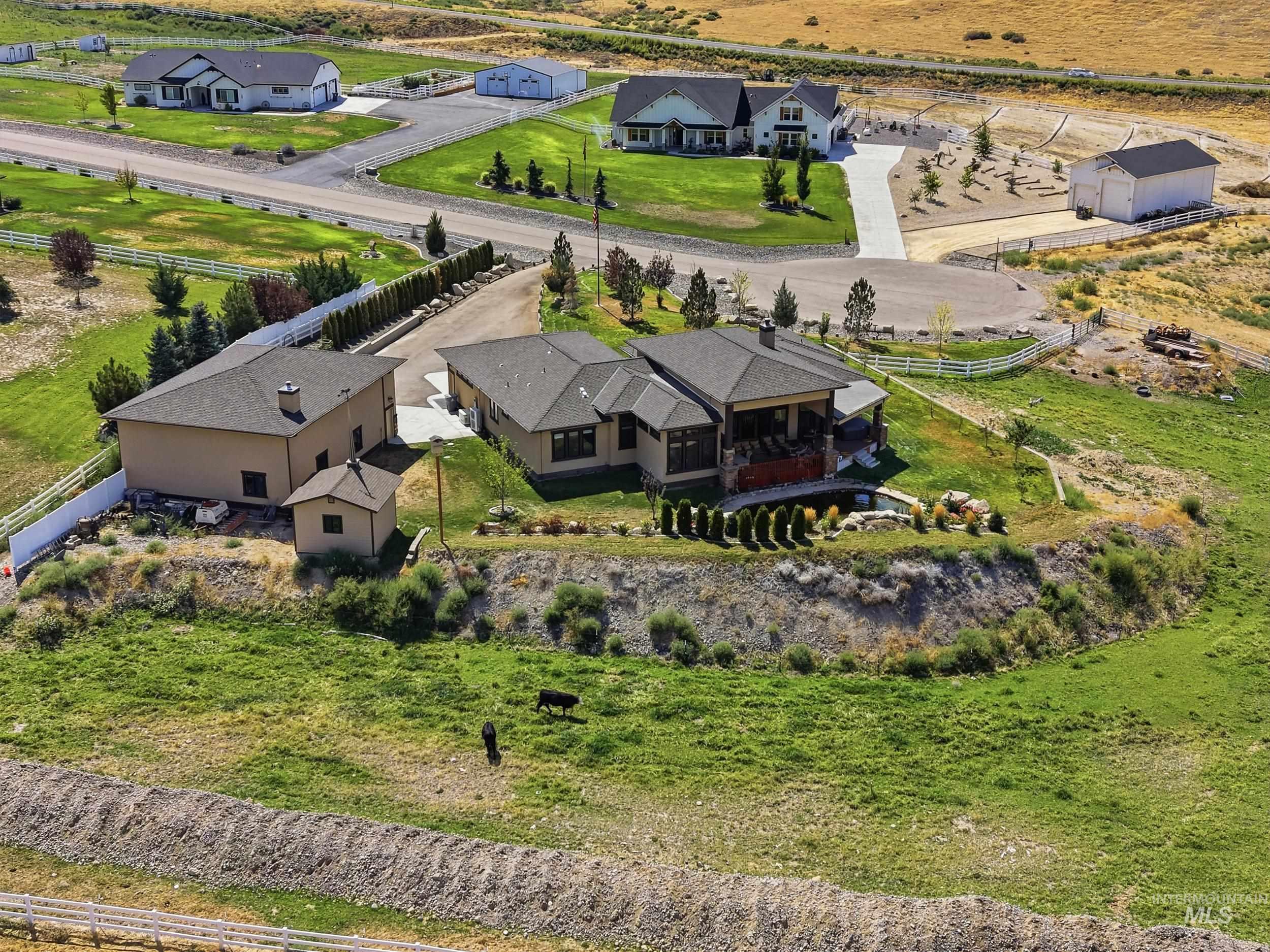 108 Twilight Trail, Marsing, Idaho 83639, 2 Bedrooms, 2 Bathrooms, Residential For Sale, Price $925,000, 99001204