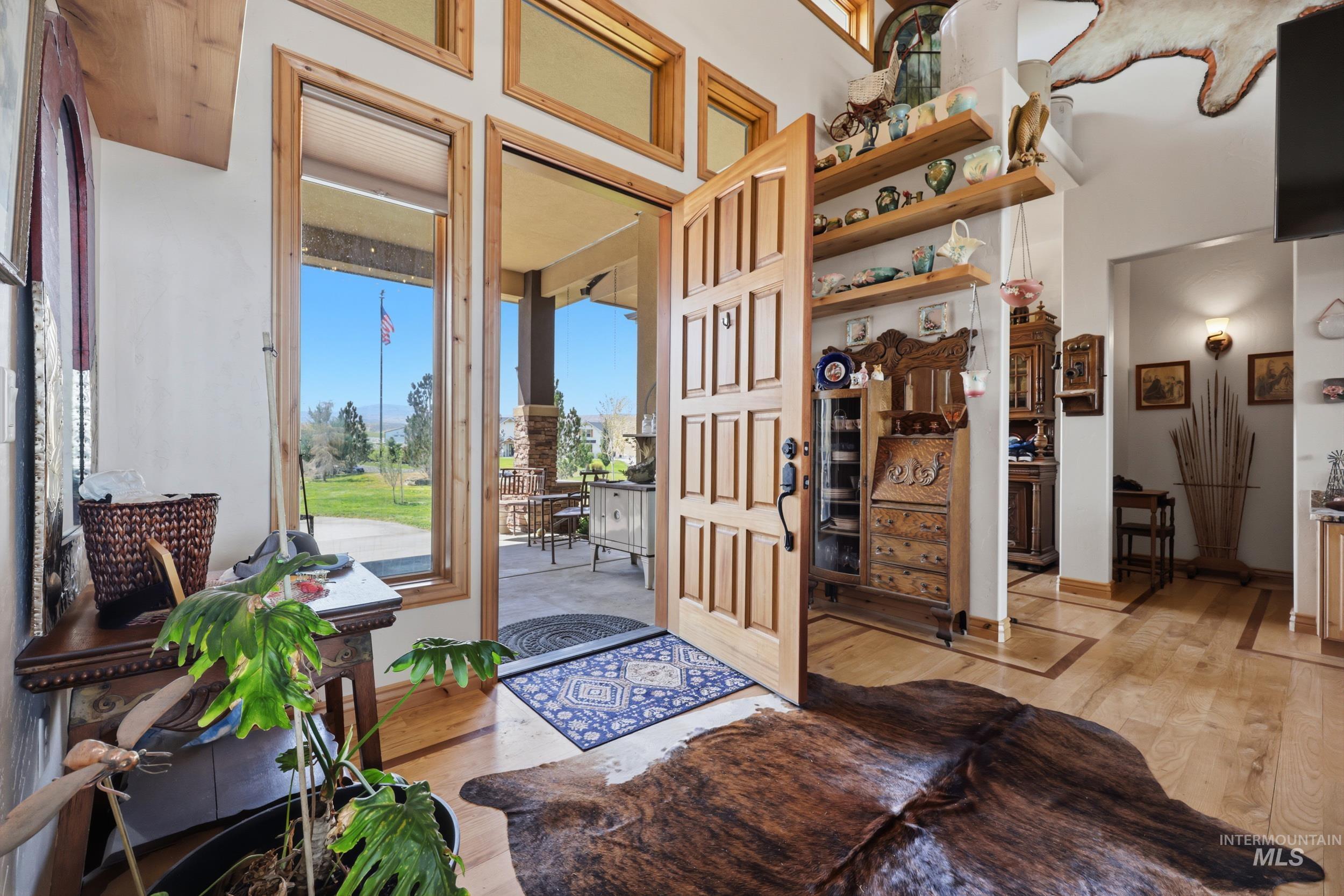 108 Twilight Trail, Marsing, Idaho 83639, 2 Bedrooms, 2 Bathrooms, Residential For Sale, Price $925,000, 99001204