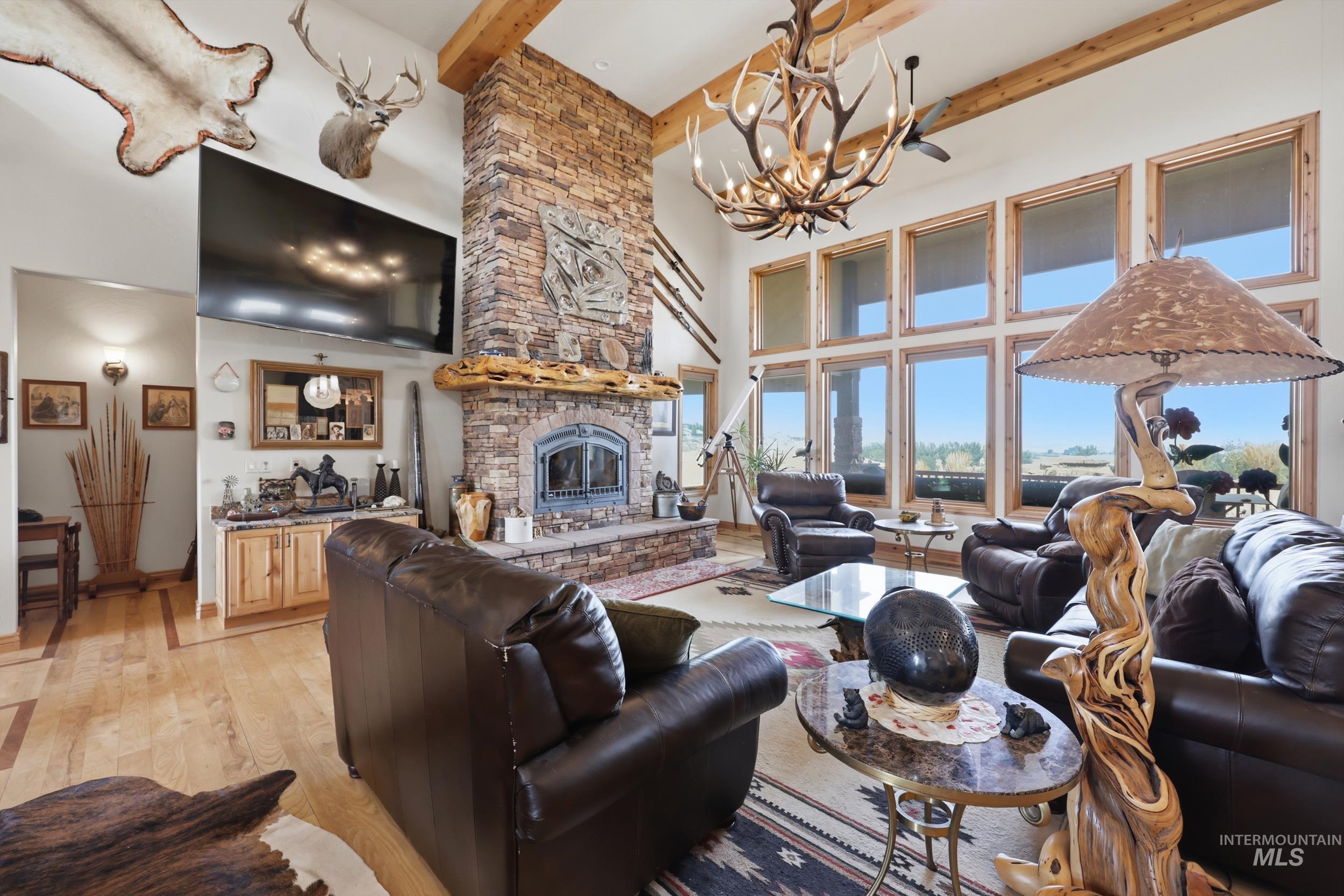 108 Twilight Trail, Marsing, Idaho 83639, 2 Bedrooms, 2 Bathrooms, Residential For Sale, Price $925,000, 99001204