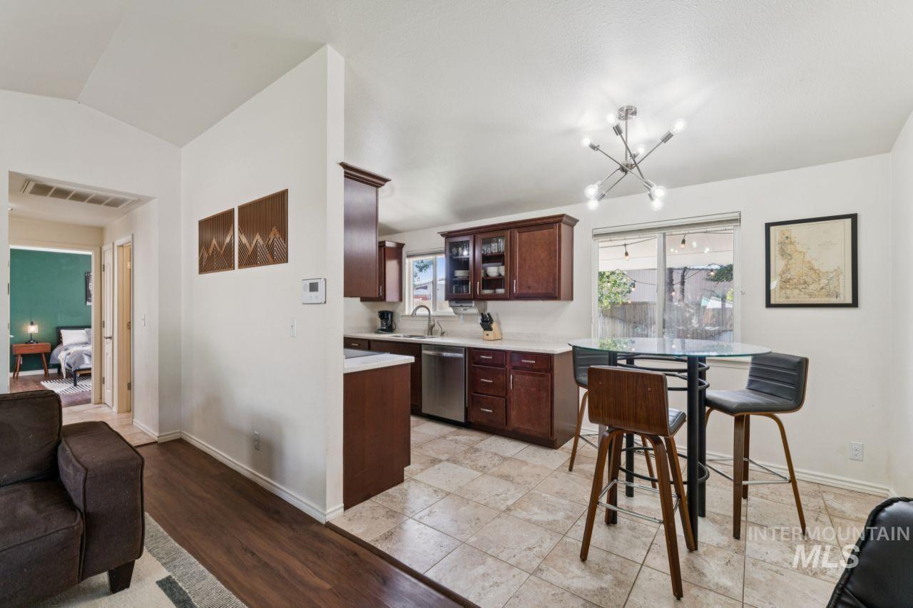3055 S Virginia Ave, Boise, Idaho 83705, 2 Bedrooms, 1 Bathroom, Residential For Sale, Price $369,000, 99001206