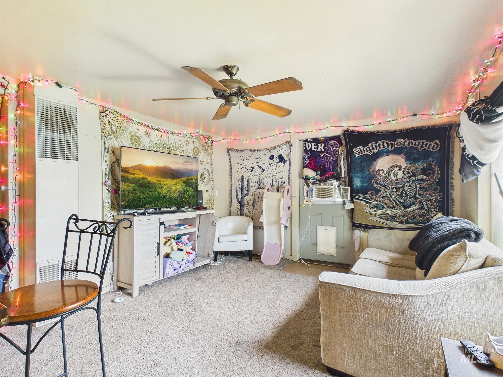 831 E 1st St & 207 S DeClark, Emmett, Idaho 83617, 3 Bedrooms, 2 Bathrooms, Residential For Sale, Price $360,000, 99001207