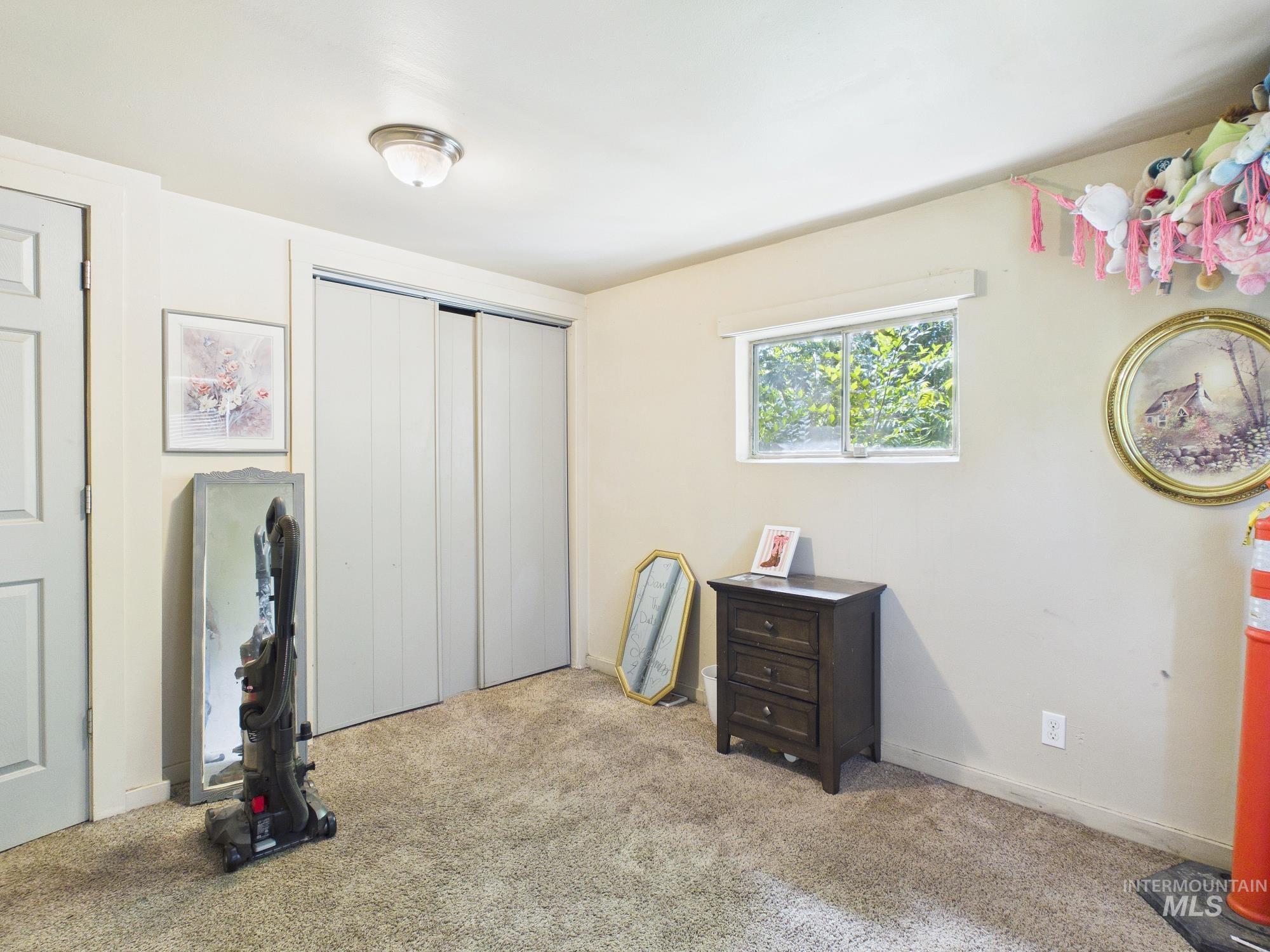 831 E 1st St & 207 S DeClark, Emmett, Idaho 83617, 3 Bedrooms, 2 Bathrooms, Residential For Sale, Price $360,000, 99001207