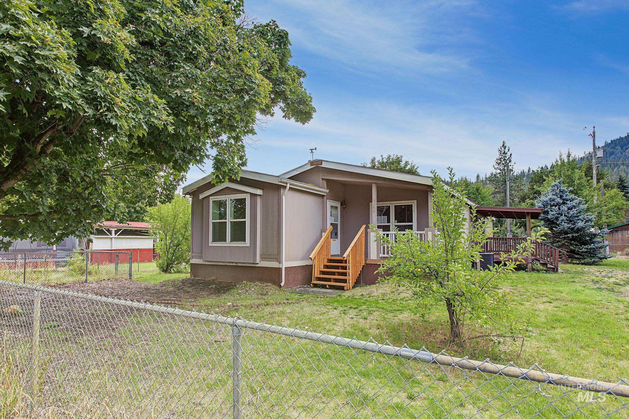 3386 Montana Street, Kamiah, Idaho 83536, 3 Bedrooms, 2 Bathrooms, Residential For Sale, Price $260,000, 99001208