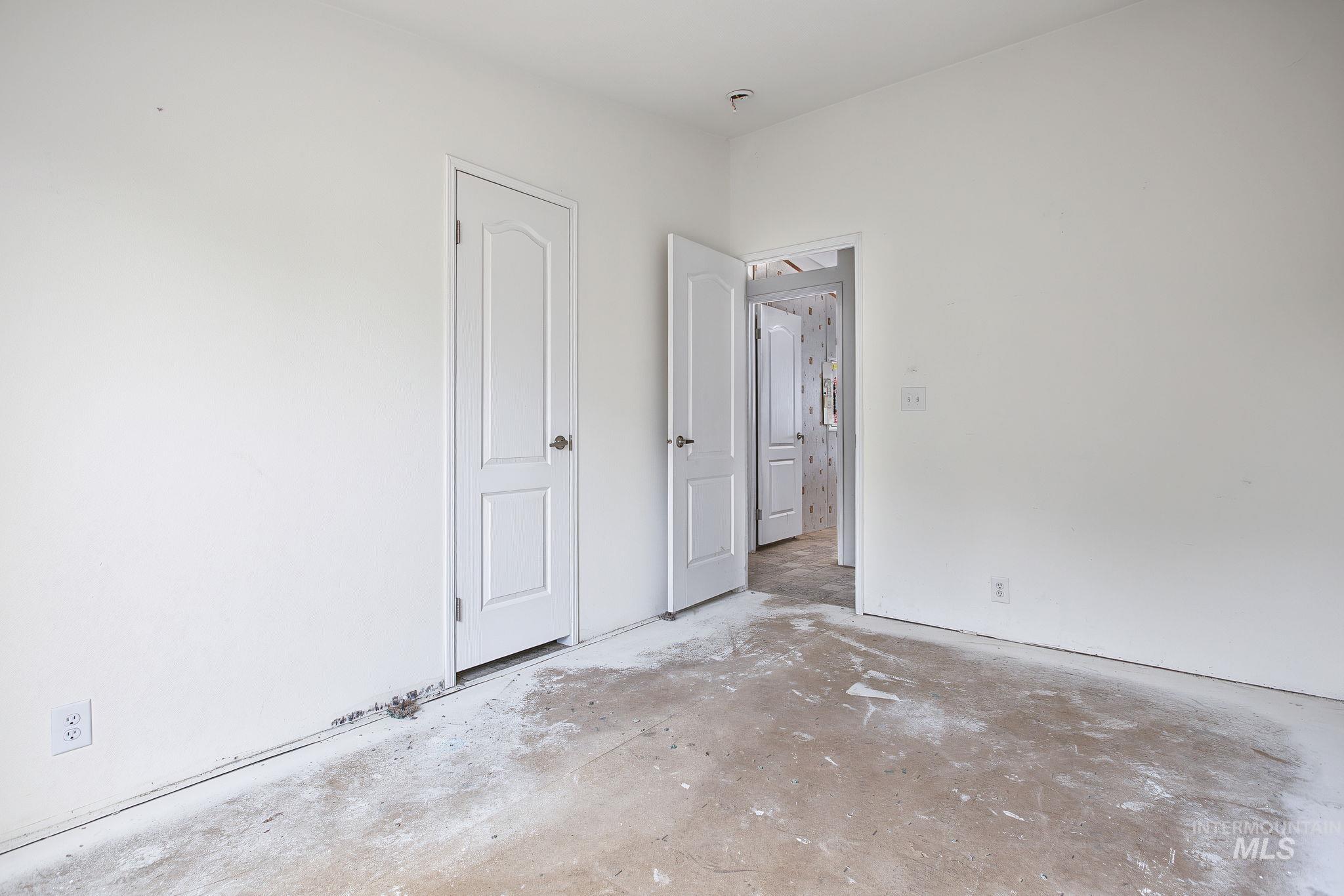 3386 Montana Street, Kamiah, Idaho 83536, 3 Bedrooms, 2 Bathrooms, Residential For Sale, Price $260,000, 99001208