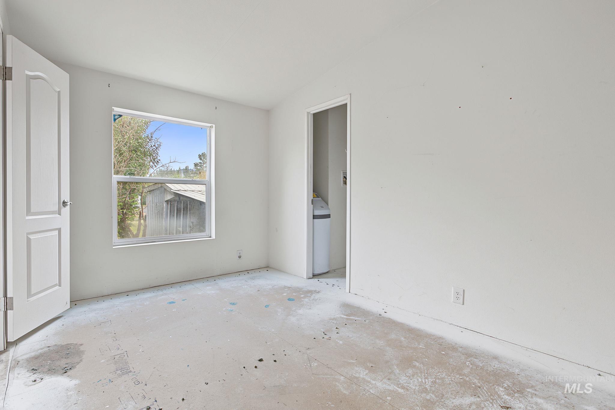 3386 Montana Street, Kamiah, Idaho 83536, 3 Bedrooms, 2 Bathrooms, Residential For Sale, Price $260,000, 99001208