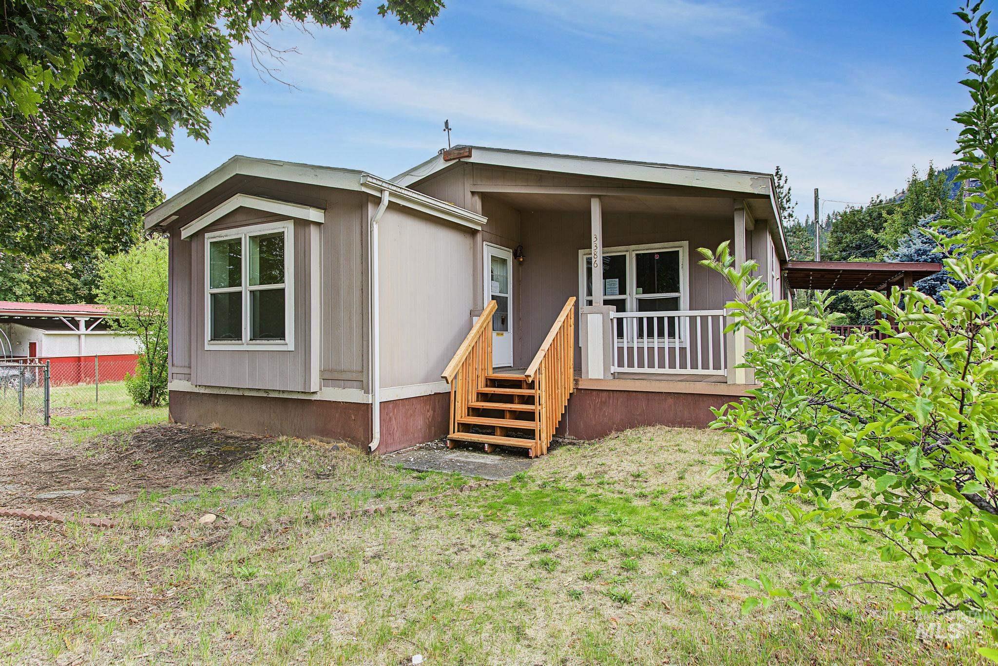 3386 Montana Street, Kamiah, Idaho 83536, 3 Bedrooms, 2 Bathrooms, Residential For Sale, Price $260,000, 99001208