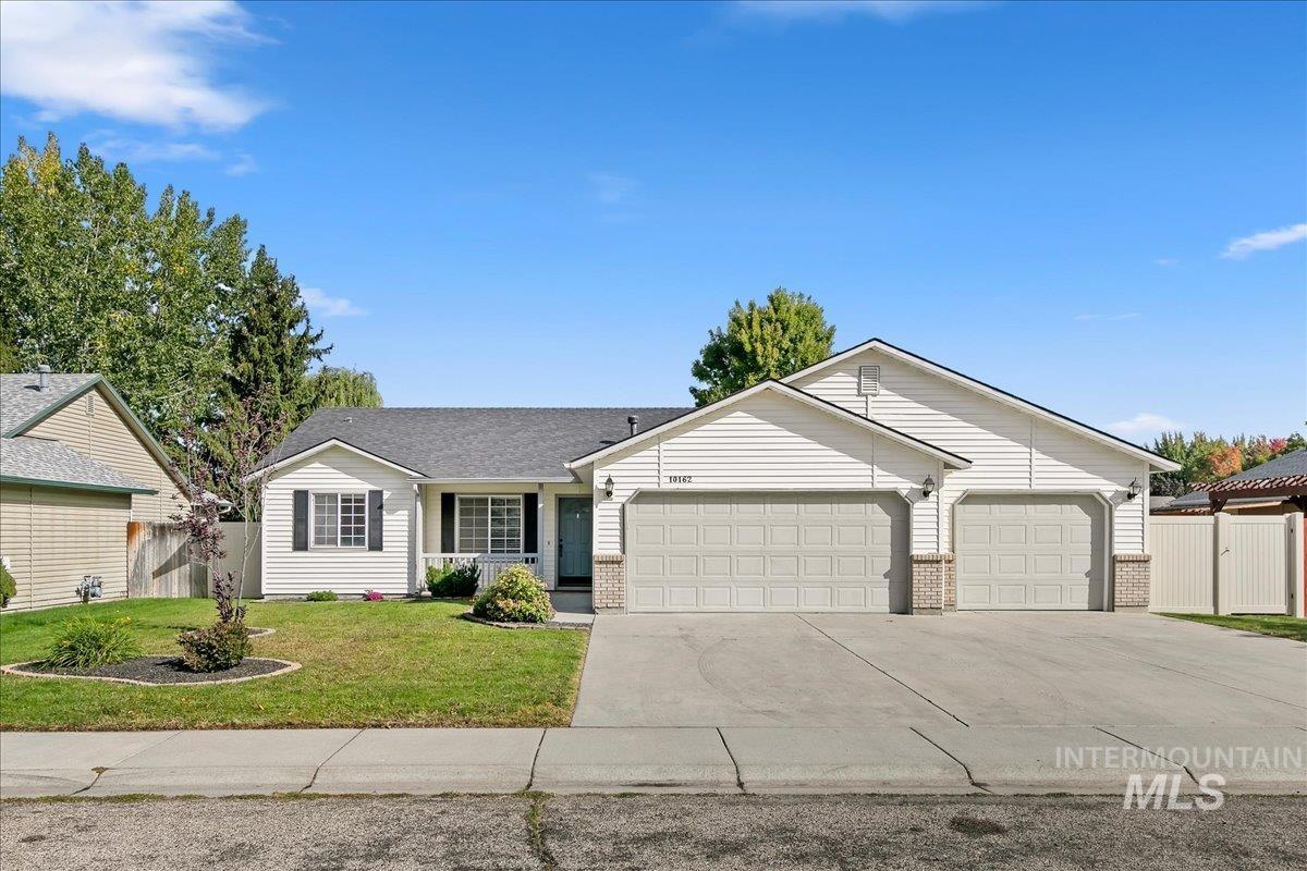 10162 W Antietam St, Boise, Idaho 83709, 3 Bedrooms, 2 Bathrooms, Residential For Sale, Price $475,000, 99001213