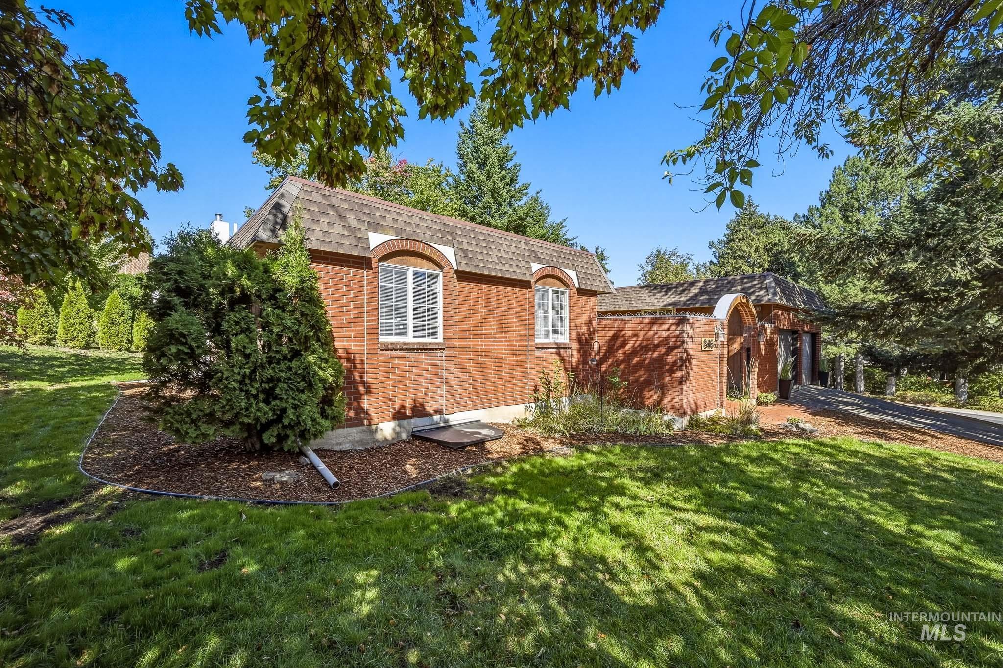846 Nylarol Street, Moscow, Idaho 83843, 4 Bedrooms, 3 Bathrooms, Residential For Sale, Price $590,000, 99001215
