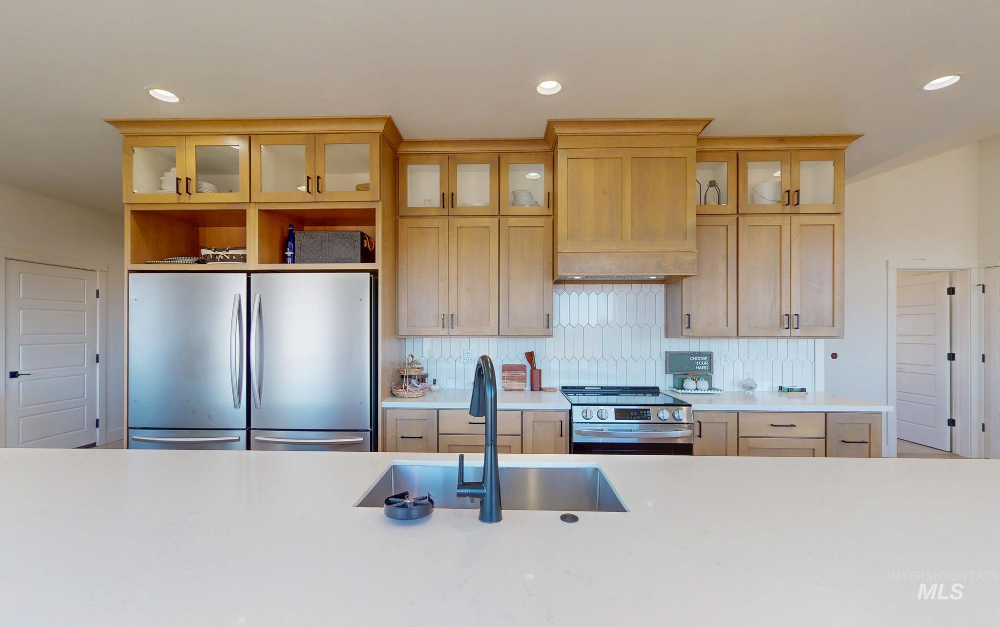29 W 400 N, Jerome, Idaho 83338, 3 Bedrooms, 3 Bathrooms, Residential For Sale, Price $590,000, 99001216
