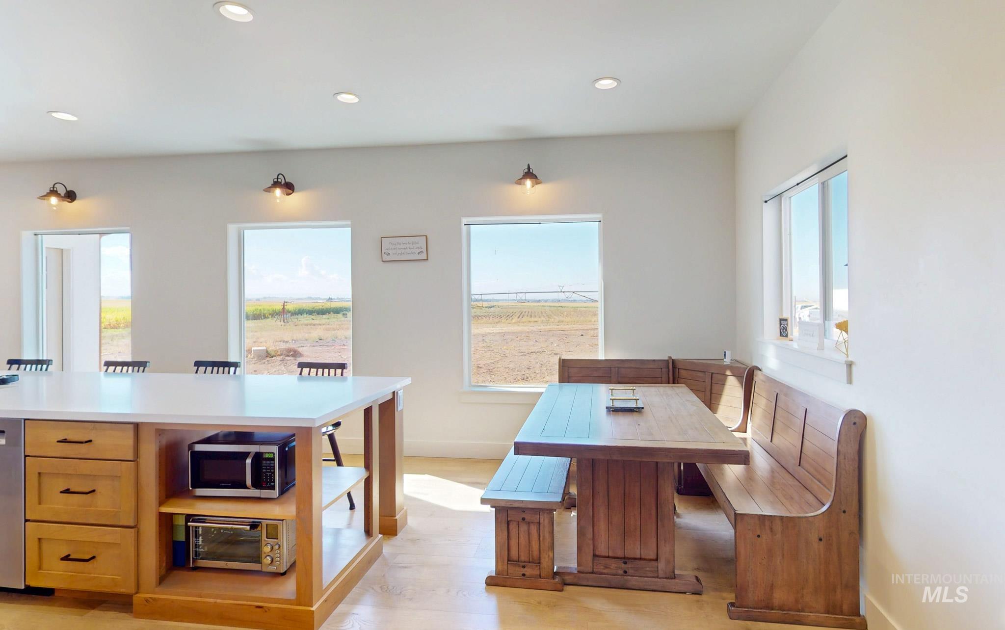29 W 400 N, Jerome, Idaho 83338, 3 Bedrooms, 3 Bathrooms, Residential For Sale, Price $590,000, 99001216