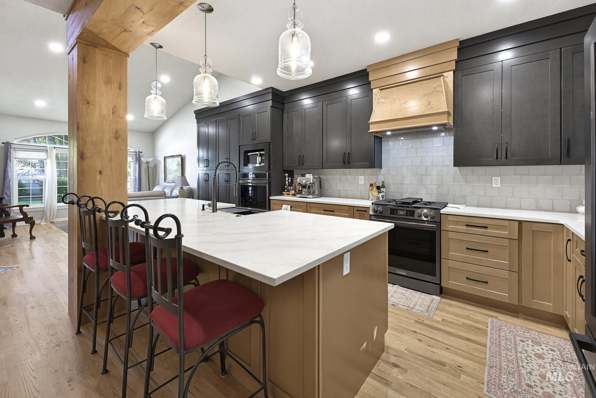 10353 N Palisades Way, Boise, Idaho 83714, 4 Bedrooms, 3 Bathrooms, Residential For Sale, Price $678,800,MLS 99001217