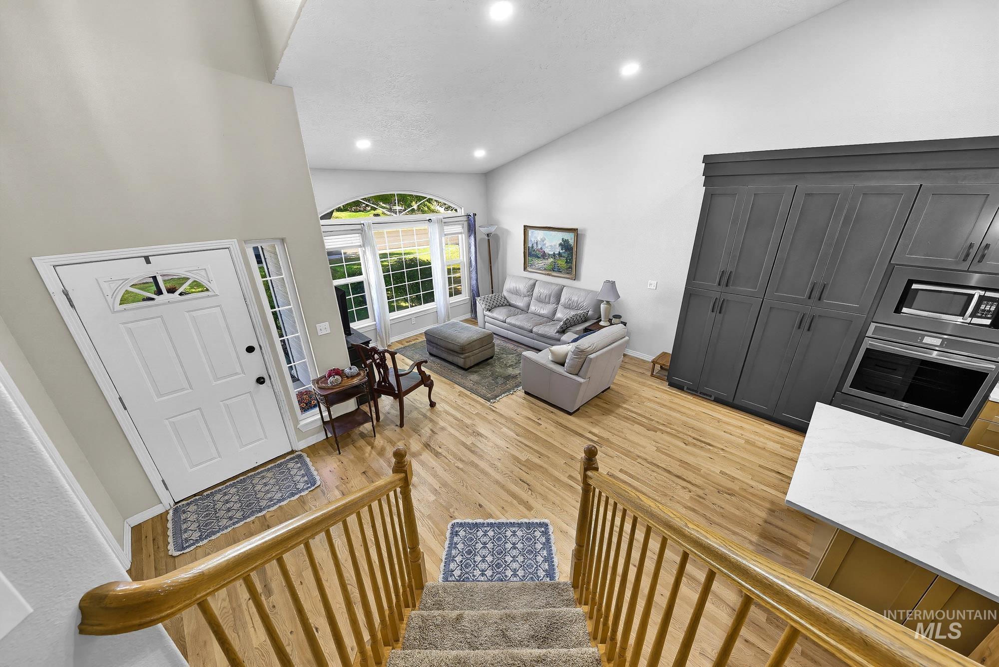 10353 N Palisades Way, Boise, Idaho 83714, 4 Bedrooms, 3 Bathrooms, Residential For Sale, Price $678,800,MLS 99001217