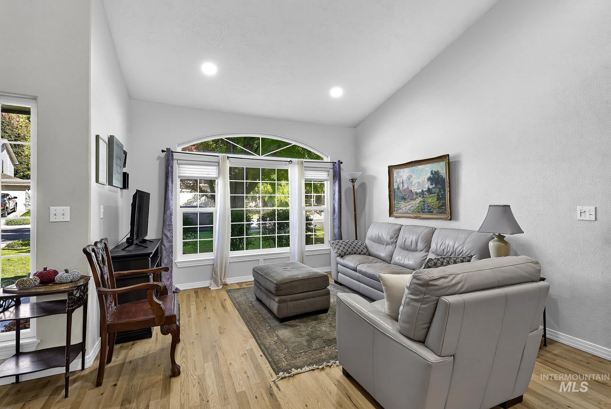 10353 N Palisades Way, Boise, Idaho 83714, 4 Bedrooms, 3 Bathrooms, Residential For Sale, Price $678,800,MLS 99001217