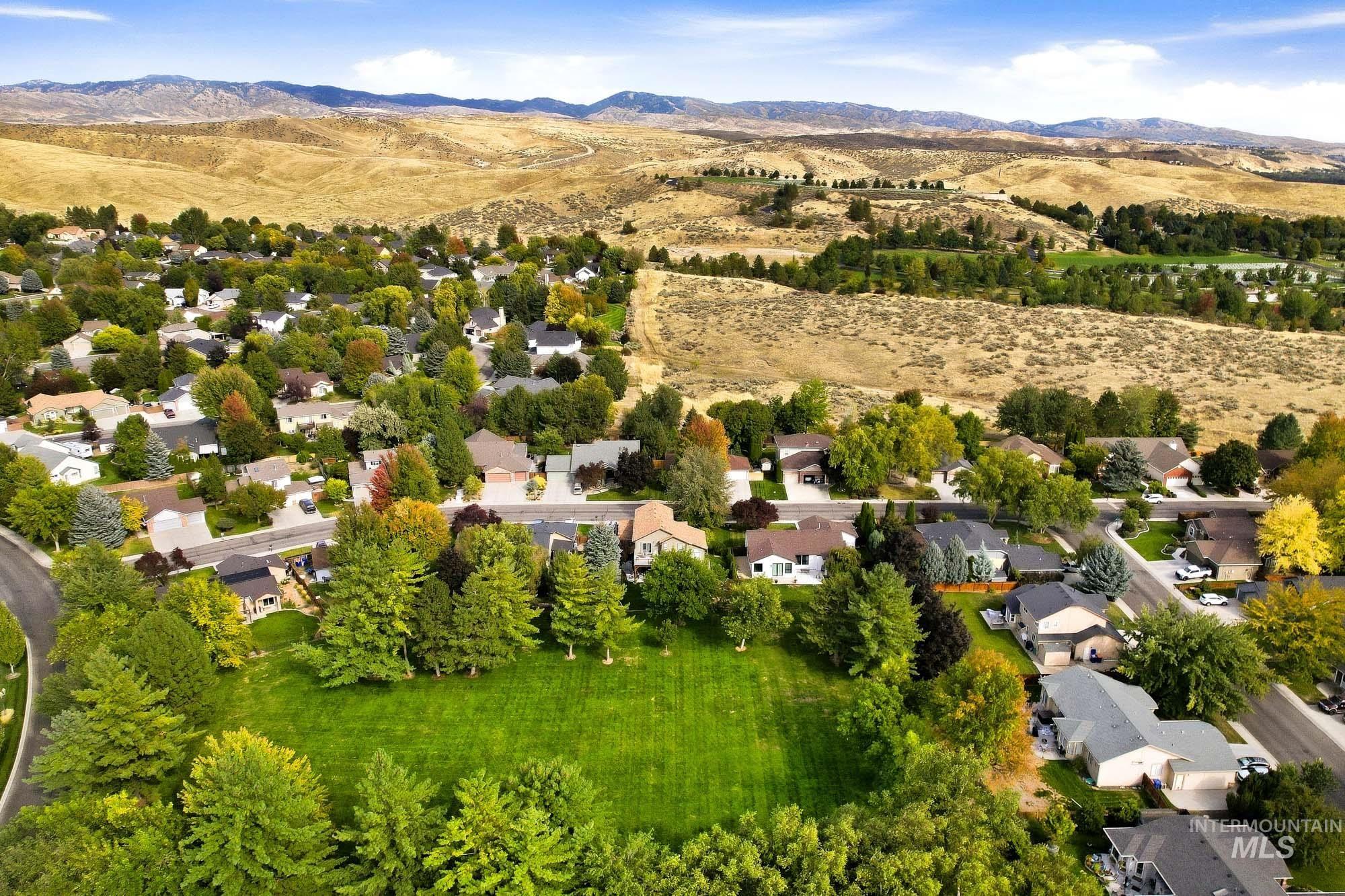 10353 N Palisades Way, Boise, Idaho 83714, 4 Bedrooms, 3 Bathrooms, Residential For Sale, Price $678,800,MLS 99001217