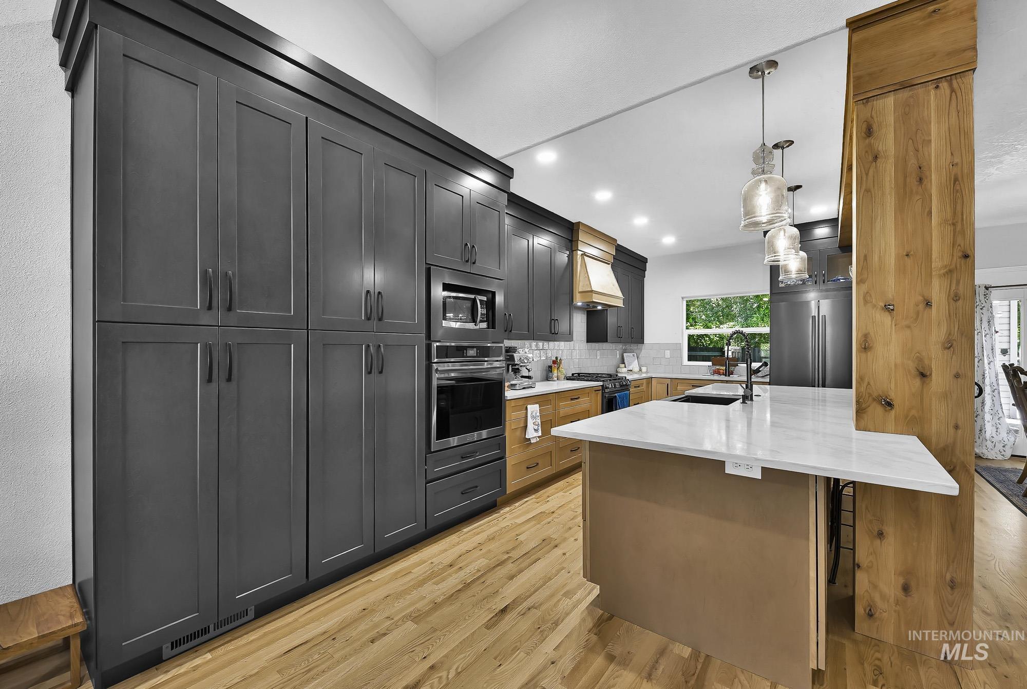 10353 N Palisades Way, Boise, Idaho 83714, 4 Bedrooms, 3 Bathrooms, Residential For Sale, Price $678,800,MLS 99001217