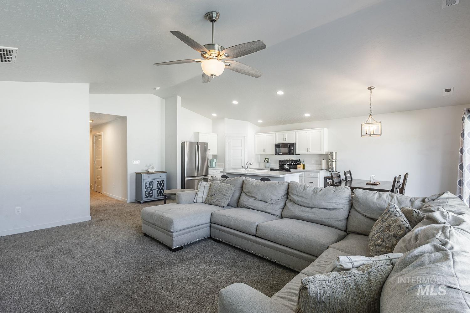 16924 N Lowerfield Loop, Nampa, Idaho 83687, 3 Bedrooms, 2 Bathrooms, Residential For Sale, Price $409,990, 99001218