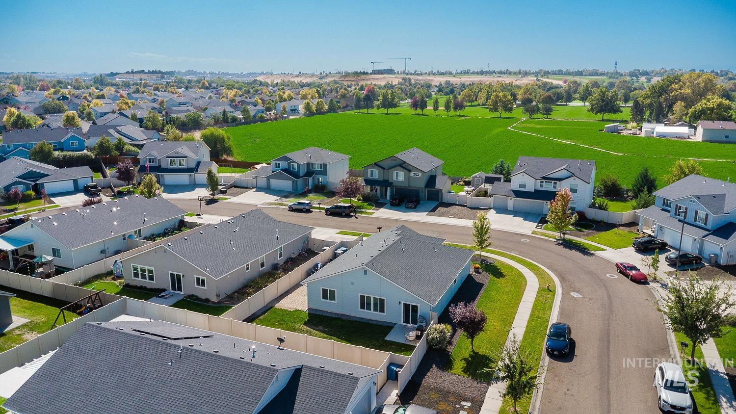 16924 N Lowerfield Loop, Nampa, Idaho 83687, 3 Bedrooms, 2 Bathrooms, Residential For Sale, Price $409,990, 99001218