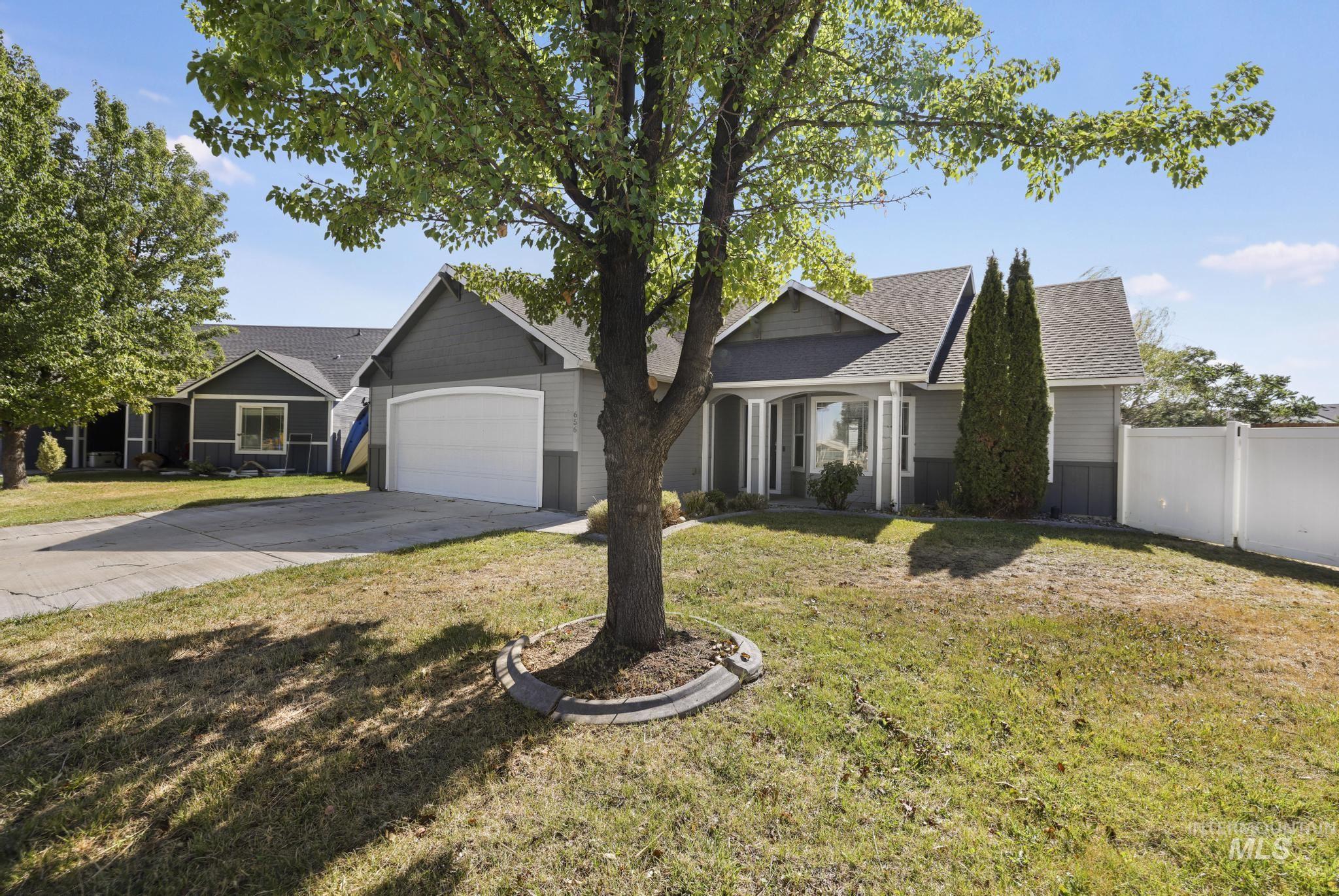 656 Braden Ct, Twin Falls, Idaho 83301, 4 Bedrooms, 2 Bathrooms, Residential For Sale, Price $359,900, 99001219