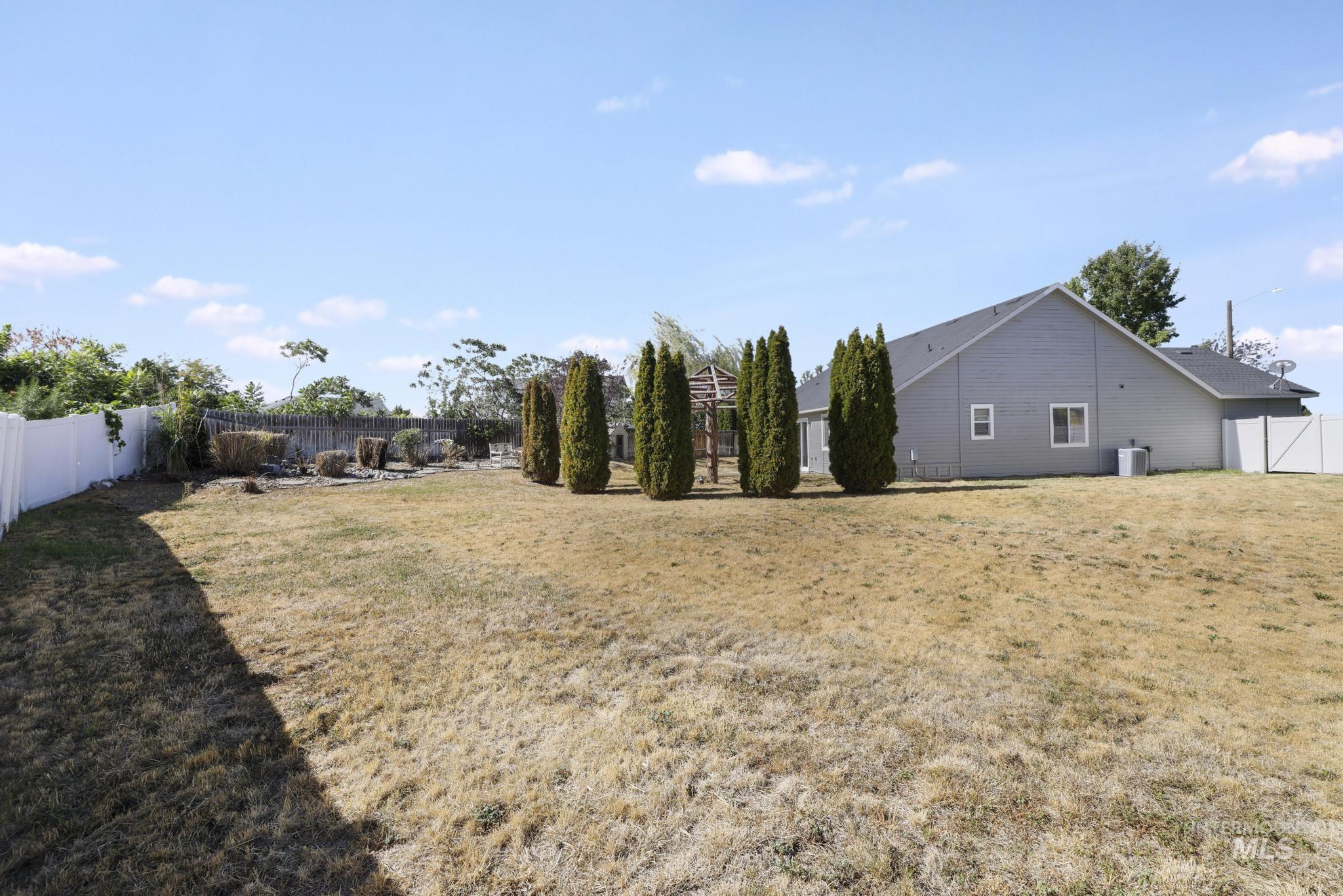 656 Braden Ct, Twin Falls, Idaho 83301, 4 Bedrooms, 2 Bathrooms, Residential For Sale, Price $359,900, 99001219