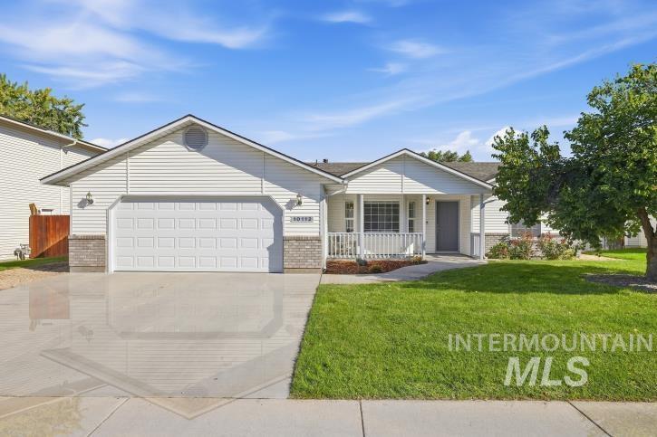 10112 W Jewell St., Boise, Idaho 83704, 3 Bedrooms, 2 Bathrooms, Residential For Sale, Price $422,500, 99001220