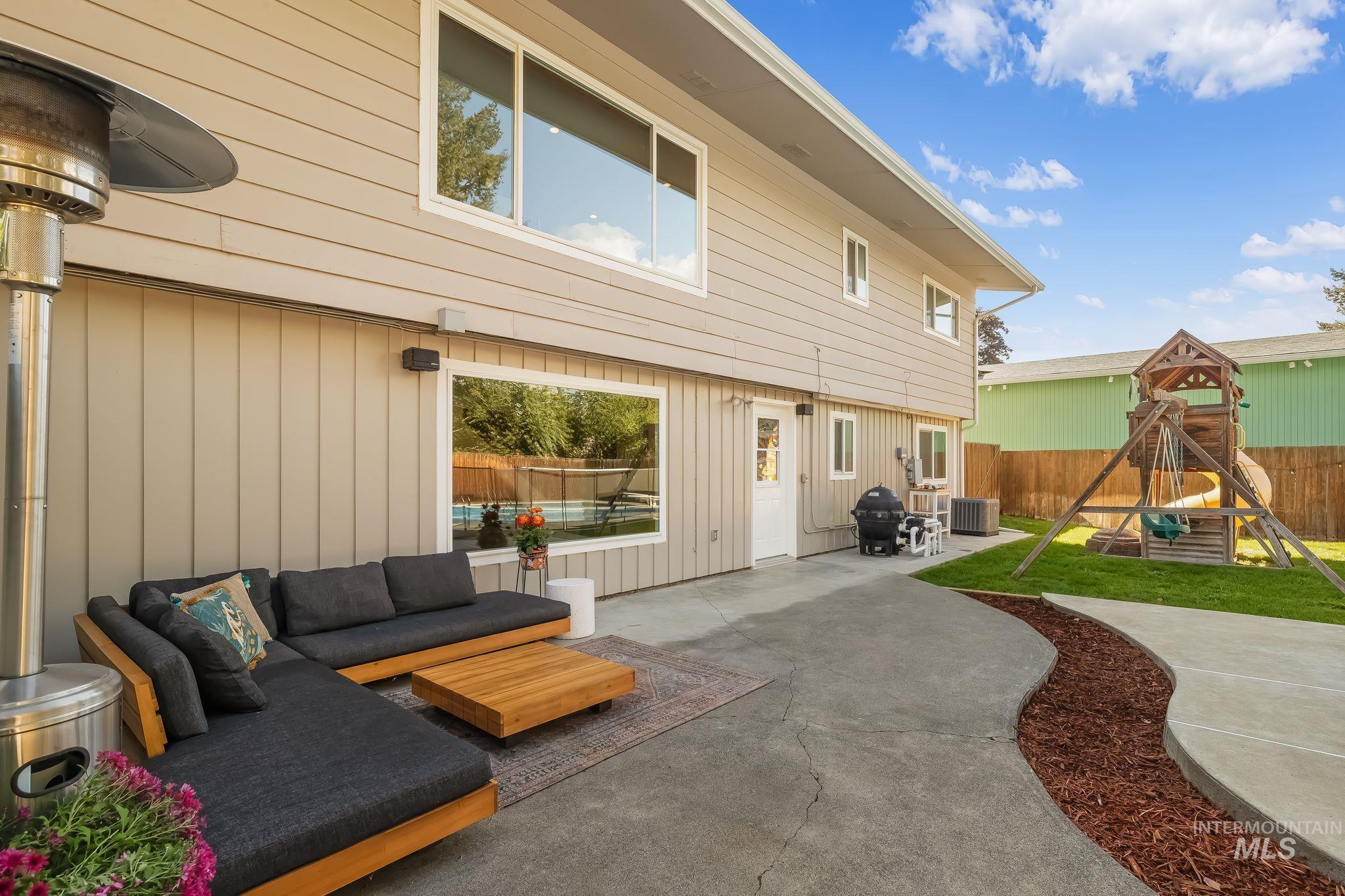2621 Willow Dr., Lewiston, Idaho 83501, 3 Bedrooms, 3 Bathrooms, Residential For Sale, Price $449,000, 99001222