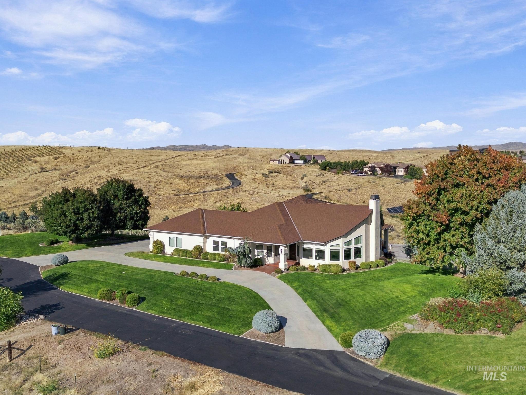4822 N Smoky Ridge Lane, Eagle, Idaho 83616, 3 Bedrooms, 2 Bathrooms, Residential For Sale, Price $1,199,000,MLS 99001223