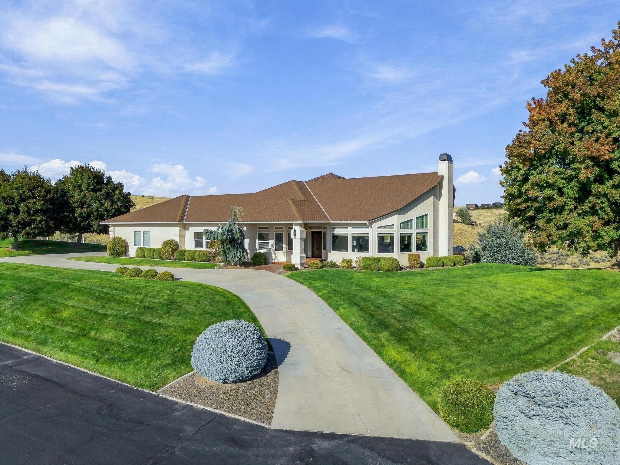 4822 N Smoky Ridge Lane, Eagle, Idaho 83616, 3 Bedrooms, 2 Bathrooms, Residential For Sale, Price $1,199,000,MLS 99001223
