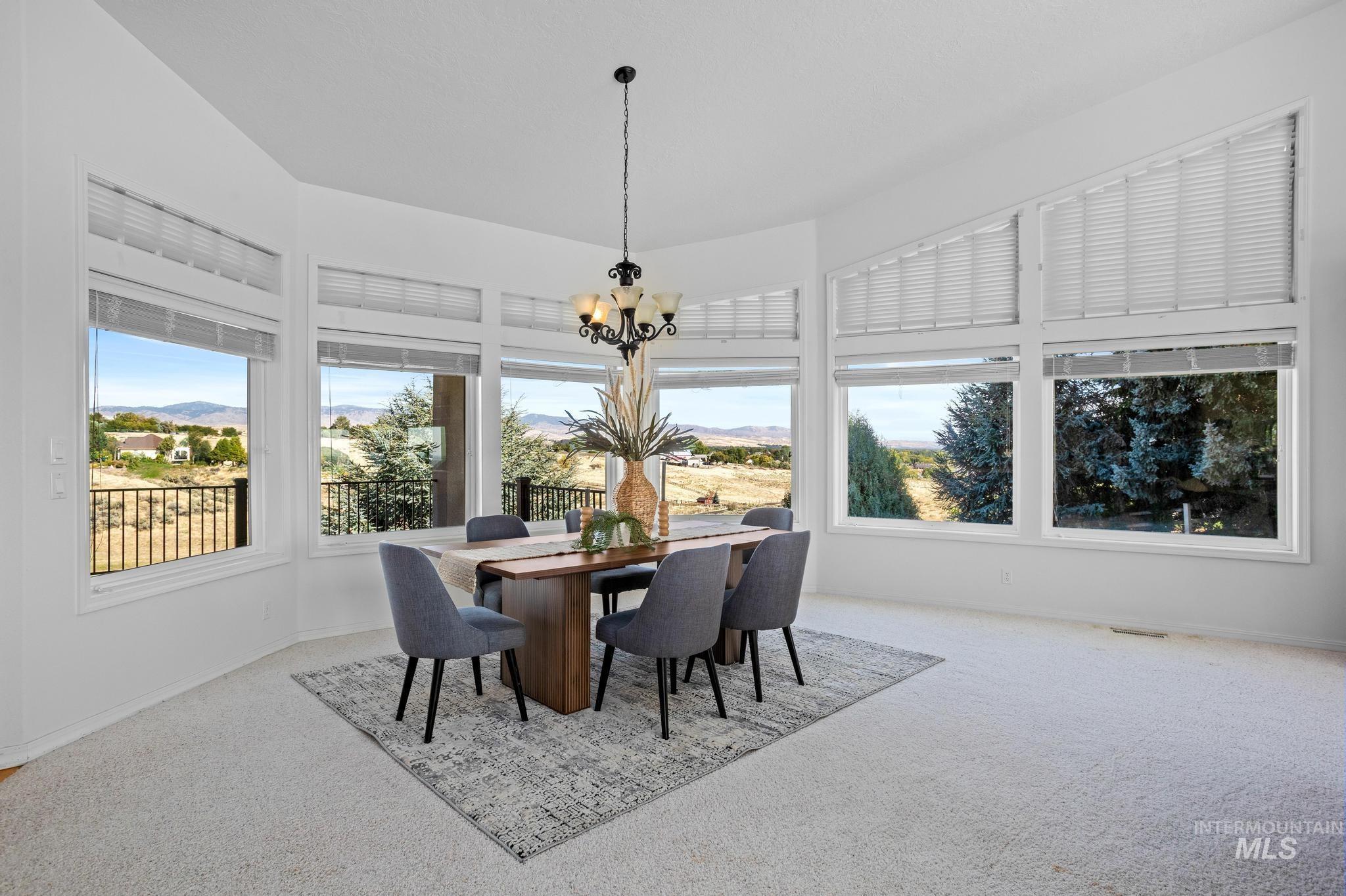 4822 N Smoky Ridge Lane, Eagle, Idaho 83616, 3 Bedrooms, 2 Bathrooms, Residential For Sale, Price $1,199,000,MLS 99001223