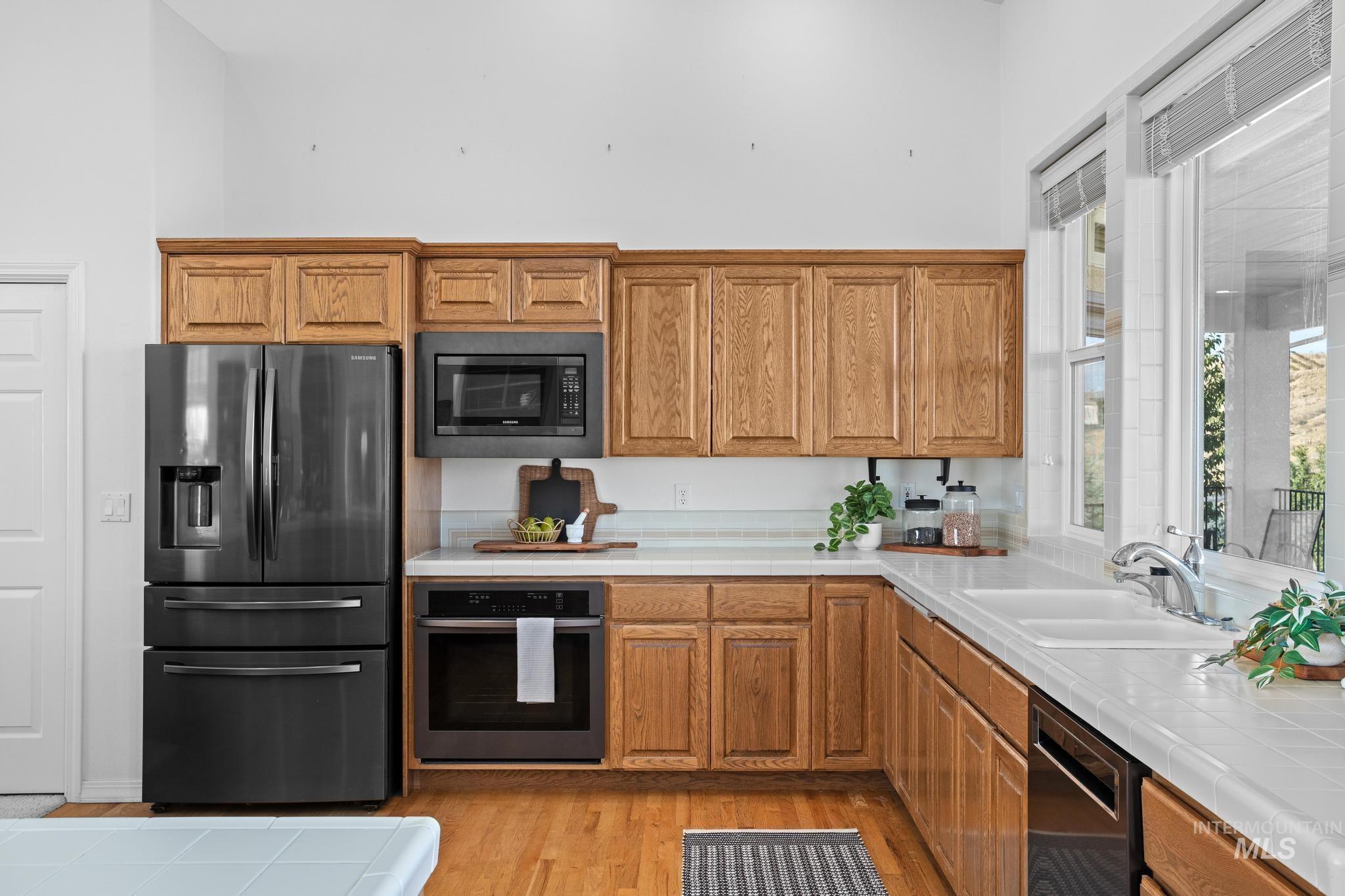 4822 N Smoky Ridge Lane, Eagle, Idaho 83616, 3 Bedrooms, 2 Bathrooms, Residential For Sale, Price $1,199,000,MLS 99001223