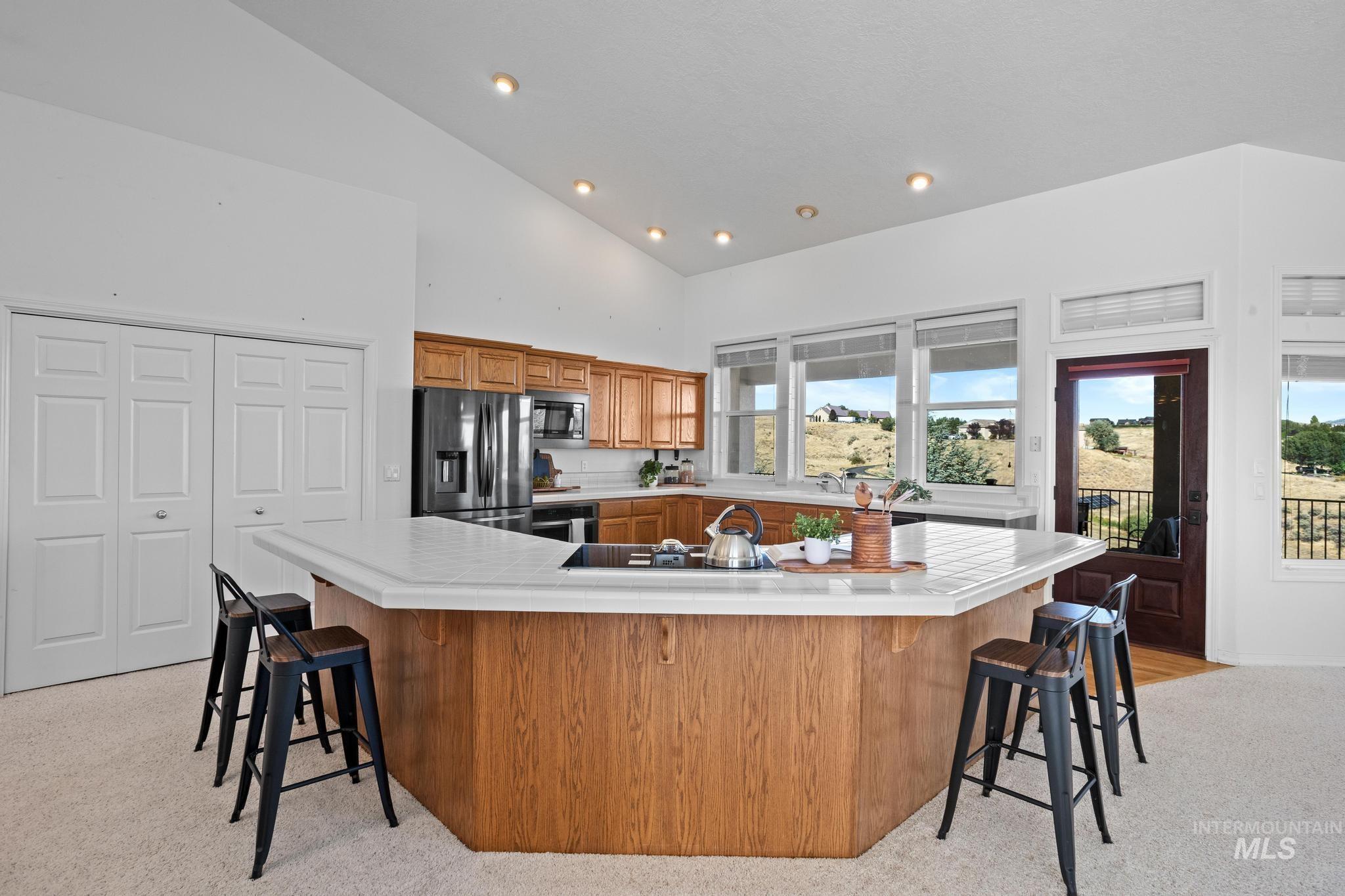 4822 N Smoky Ridge Lane, Eagle, Idaho 83616, 3 Bedrooms, 2 Bathrooms, Residential For Sale, Price $1,199,000,MLS 99001223