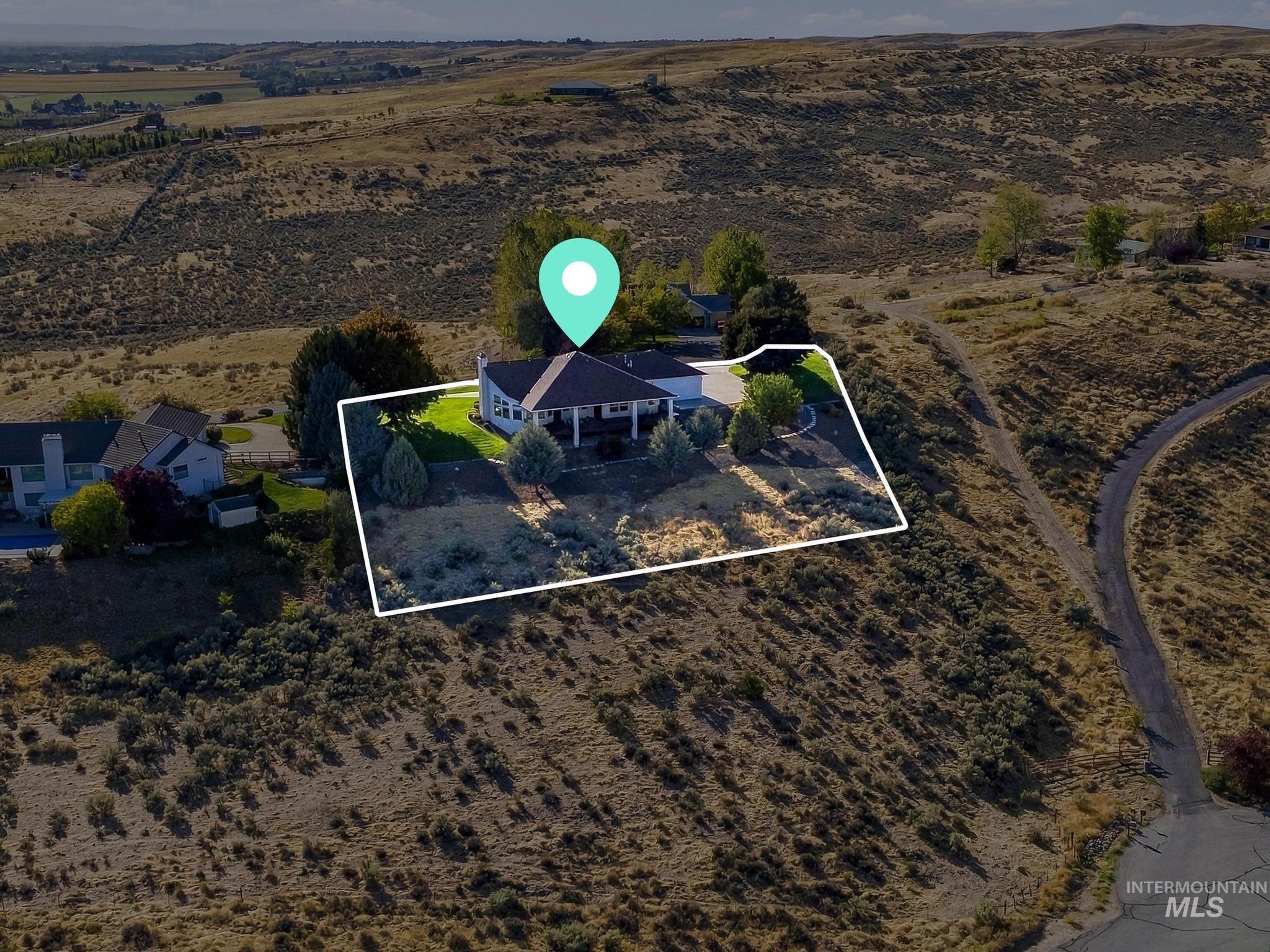 4822 N Smoky Ridge Lane, Eagle, Idaho 83616, 3 Bedrooms, 2 Bathrooms, Residential For Sale, Price $1,199,000,MLS 99001223