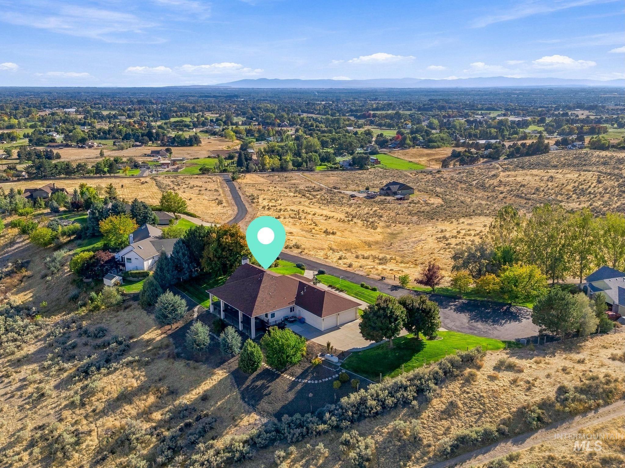 4822 N Smoky Ridge Lane, Eagle, Idaho 83616, 3 Bedrooms, 2 Bathrooms, Residential For Sale, Price $1,199,000,MLS 99001223