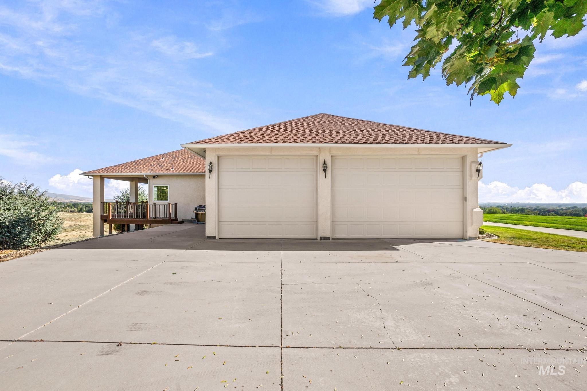 4822 N Smoky Ridge Lane, Eagle, Idaho 83616, 3 Bedrooms, 2 Bathrooms, Residential For Sale, Price $1,199,000,MLS 99001223