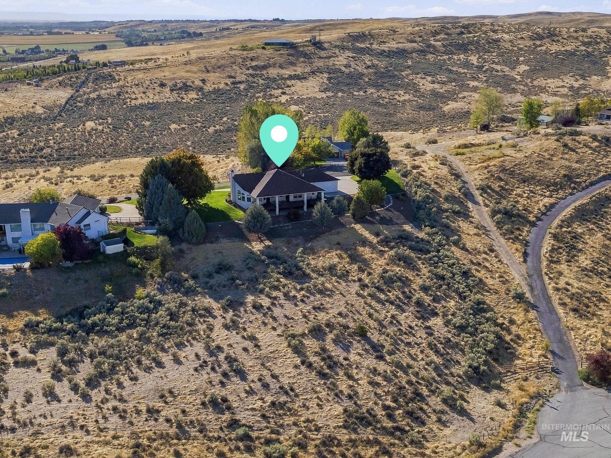 4822 N Smoky Ridge Lane, Eagle, Idaho 83616, 3 Bedrooms, 2 Bathrooms, Residential For Sale, Price $1,199,000,MLS 99001223