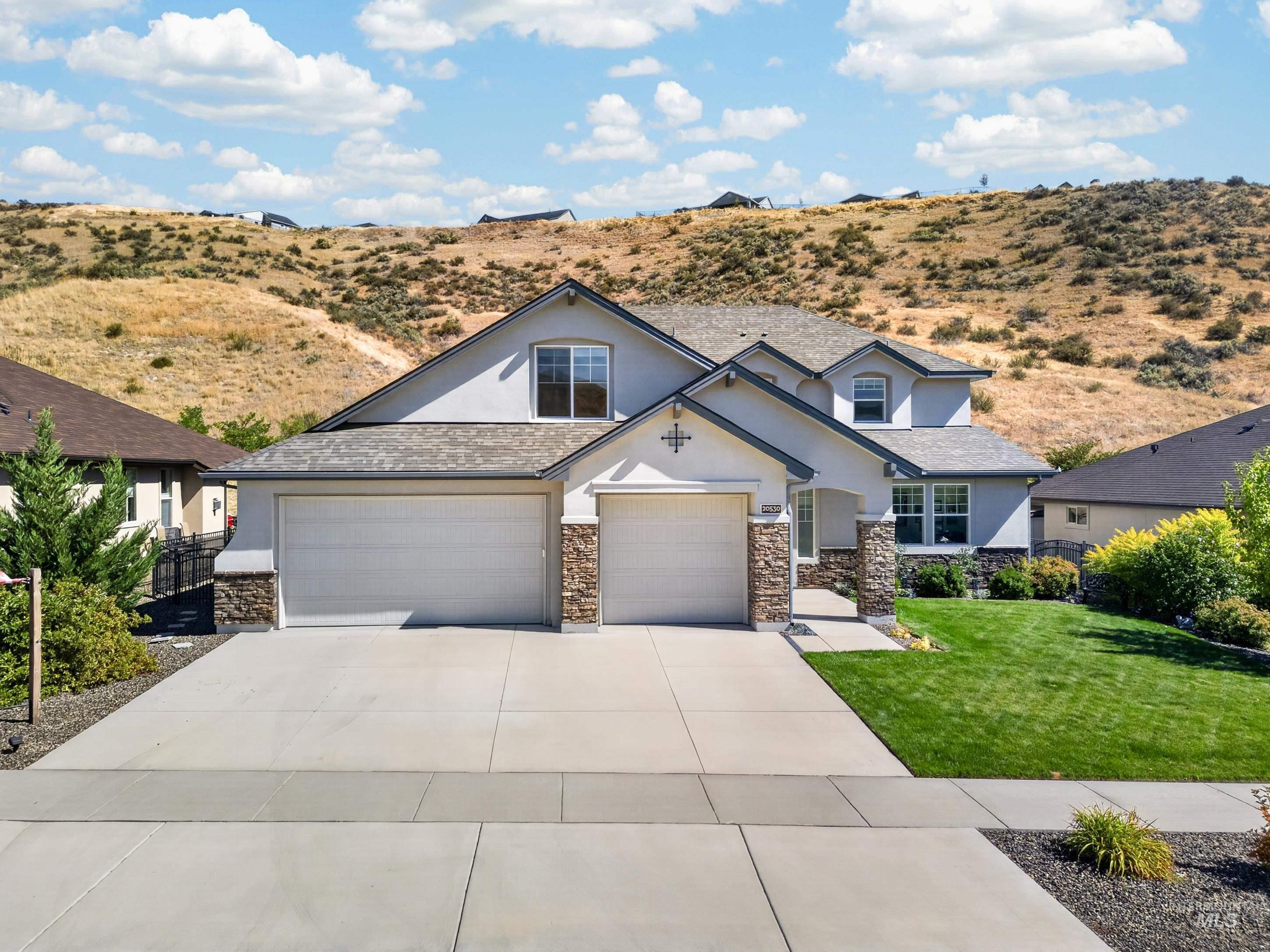20530 N Shepherds Pie Way, Eagle, Idaho 83714, 5 Bedrooms, 3.5 Bathrooms, Residential For Sale, Price $899,900, 99001225