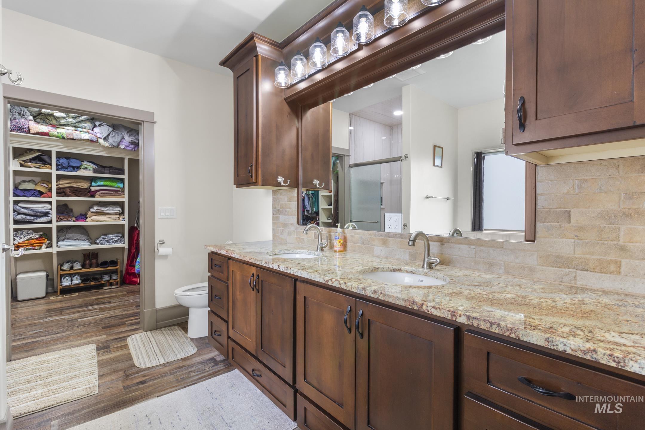 1481 Valley Steppe Dr, Buhl, Idaho 83316, 3 Bedrooms, 2.5 Bathrooms, Residential For Sale, Price $895,000, 99001227
