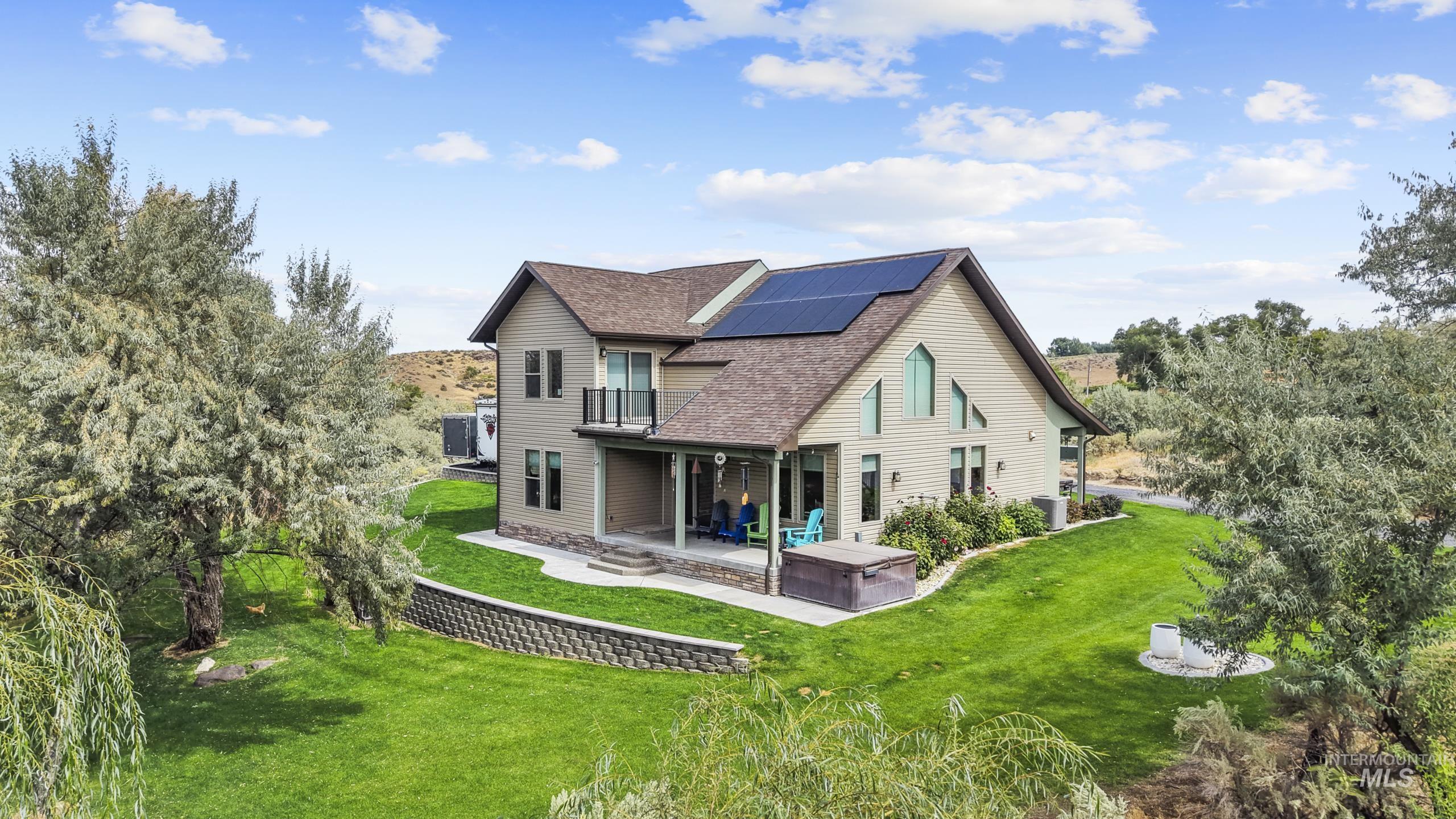 1481 Valley Steppe Dr, Buhl, Idaho 83316, 3 Bedrooms, 2.5 Bathrooms, Residential For Sale, Price $895,000, 99001227