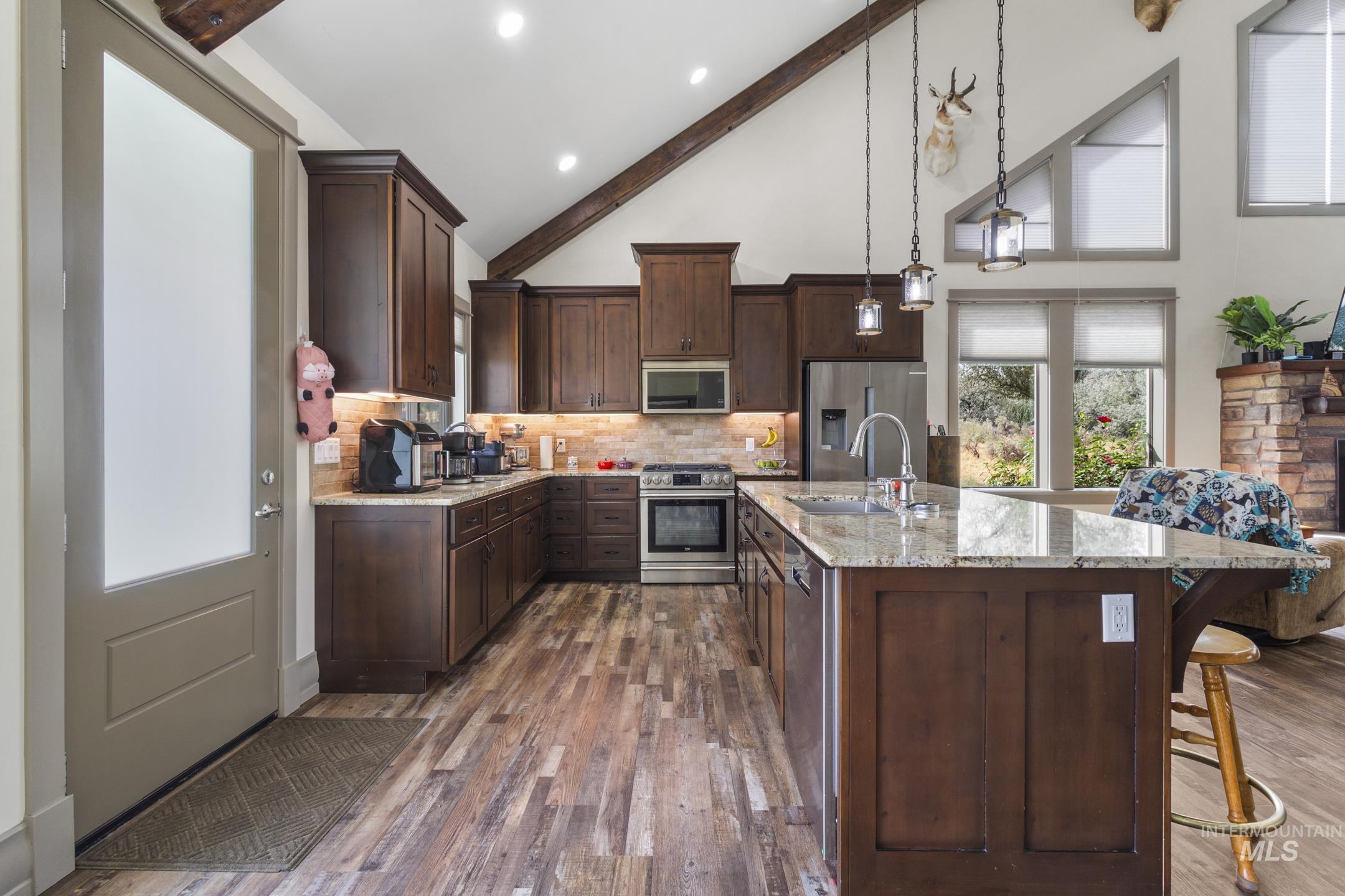 1481 Valley Steppe Dr, Buhl, Idaho 83316, 3 Bedrooms, 2.5 Bathrooms, Residential For Sale, Price $895,000, 99001227