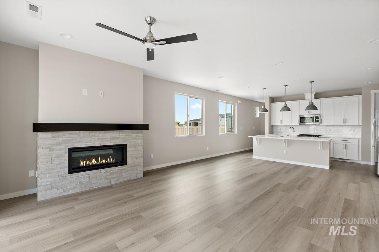 210 N Morty Ave., Kuna, Idaho 83634, 4 Bedrooms, 2.5 Bathrooms, Residential For Sale, Price $669,990, 99001230