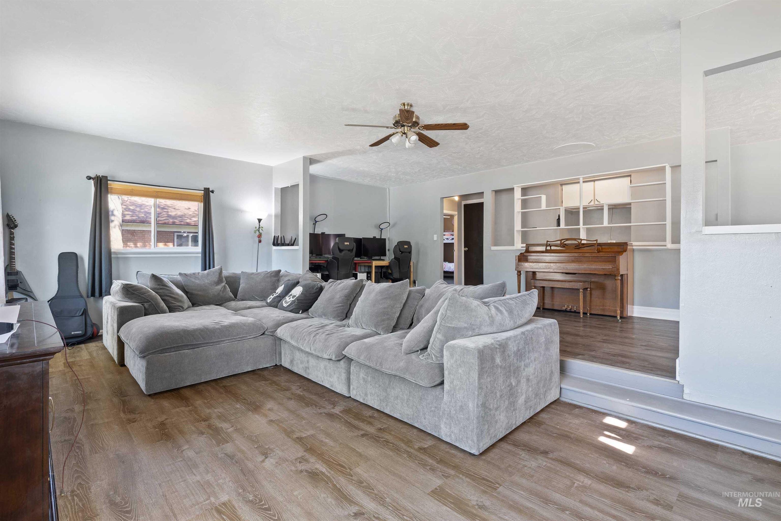 1422 N Fillmore Street, Jerome, Idaho 83338, 4 Bedrooms, 2 Bathrooms, Residential For Sale, Price $355,000, 99001232