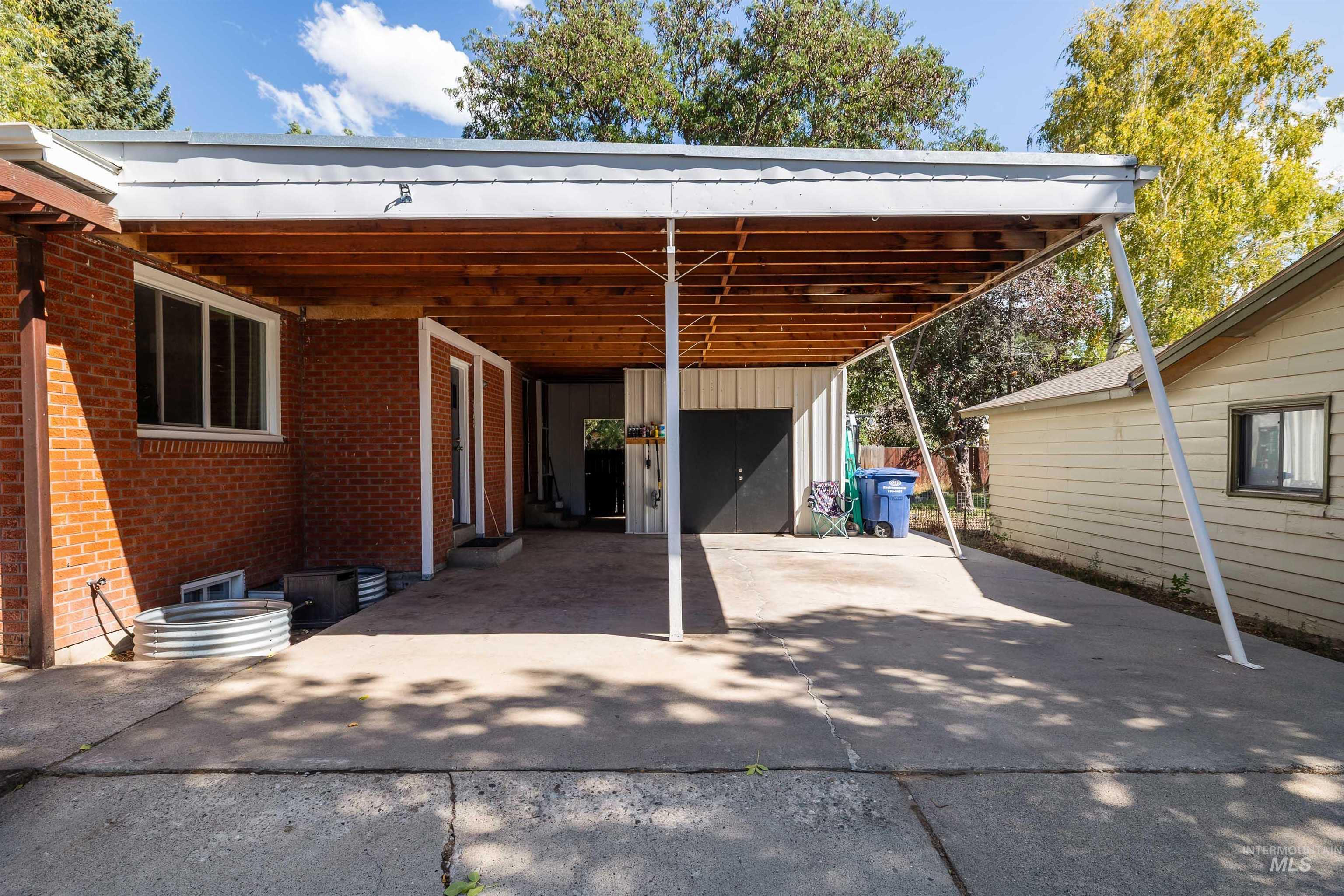 1422 N Fillmore Street, Jerome, Idaho 83338, 4 Bedrooms, 2 Bathrooms, Residential For Sale, Price $355,000, 99001232