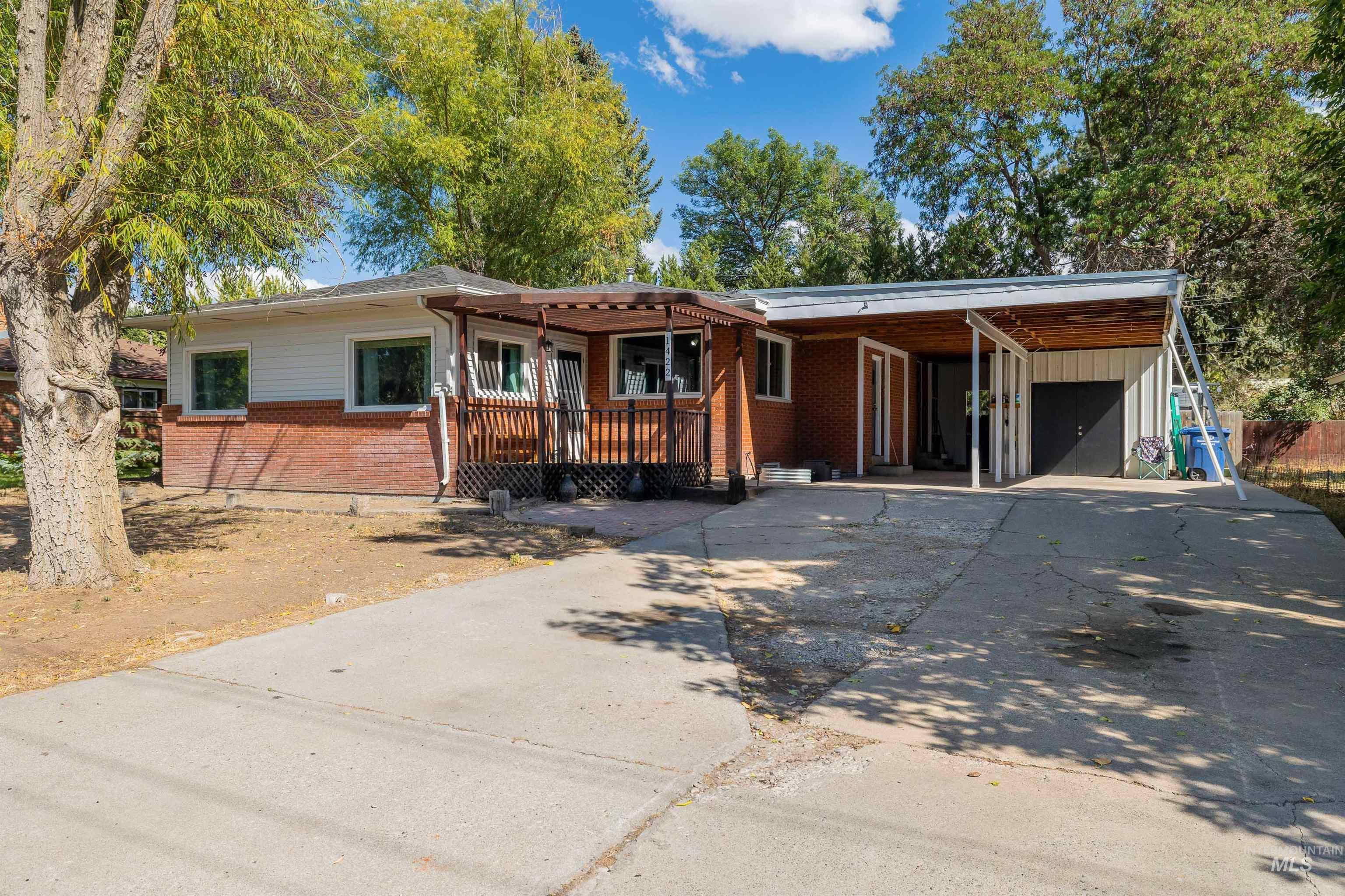 1422 N Fillmore Street, Jerome, Idaho 83338, 4 Bedrooms, 2 Bathrooms, Residential For Sale, Price $355,000, 99001232