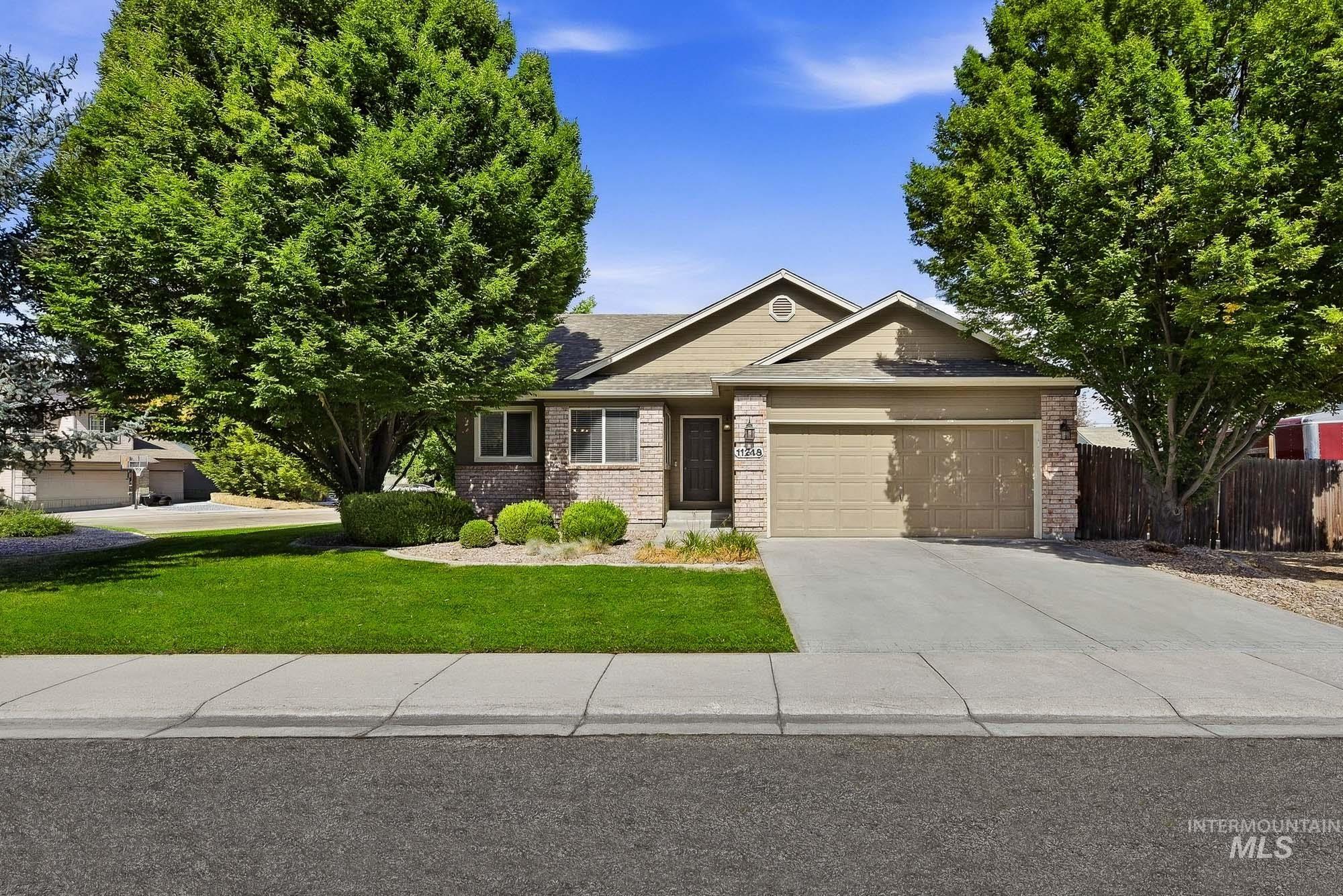 11248 W Red Maple Dr, Boise, Idaho 83709, 4 Bedrooms, 3 Bathrooms, Residential For Sale, Price $559,900, 99001234