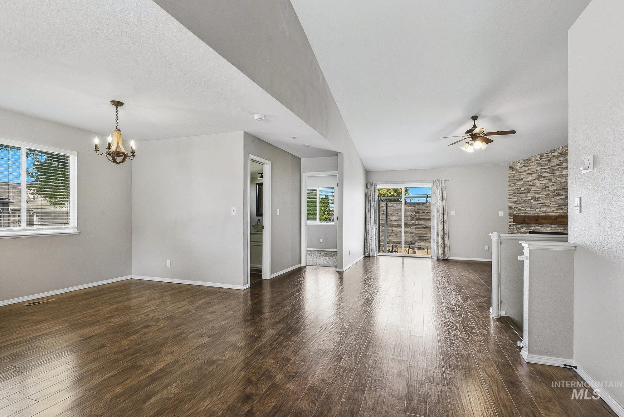 11248 W Red Maple Dr, Boise, Idaho 83709, 4 Bedrooms, 3 Bathrooms, Residential For Sale, Price $559,900, 99001234