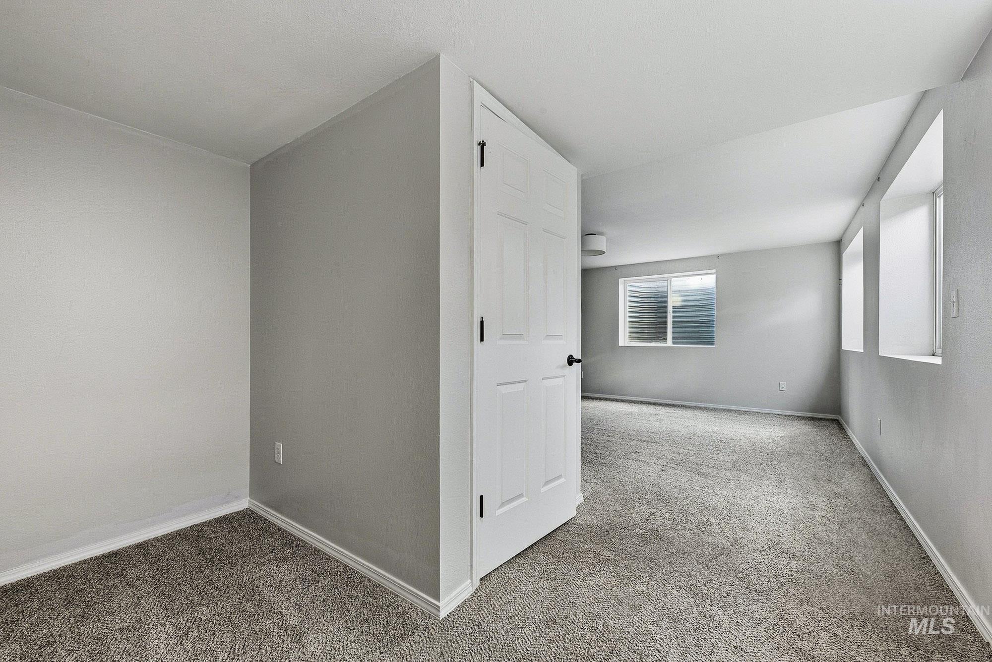 11248 W Red Maple Dr, Boise, Idaho 83709, 4 Bedrooms, 3 Bathrooms, Residential For Sale, Price $559,900, 99001234