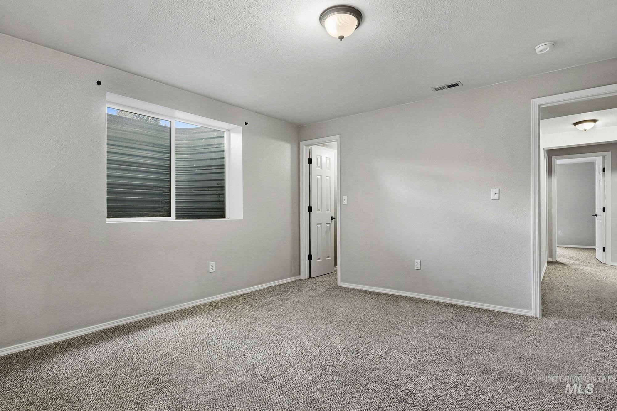 11248 W Red Maple Dr, Boise, Idaho 83709, 4 Bedrooms, 3 Bathrooms, Residential For Sale, Price $559,900, 99001234