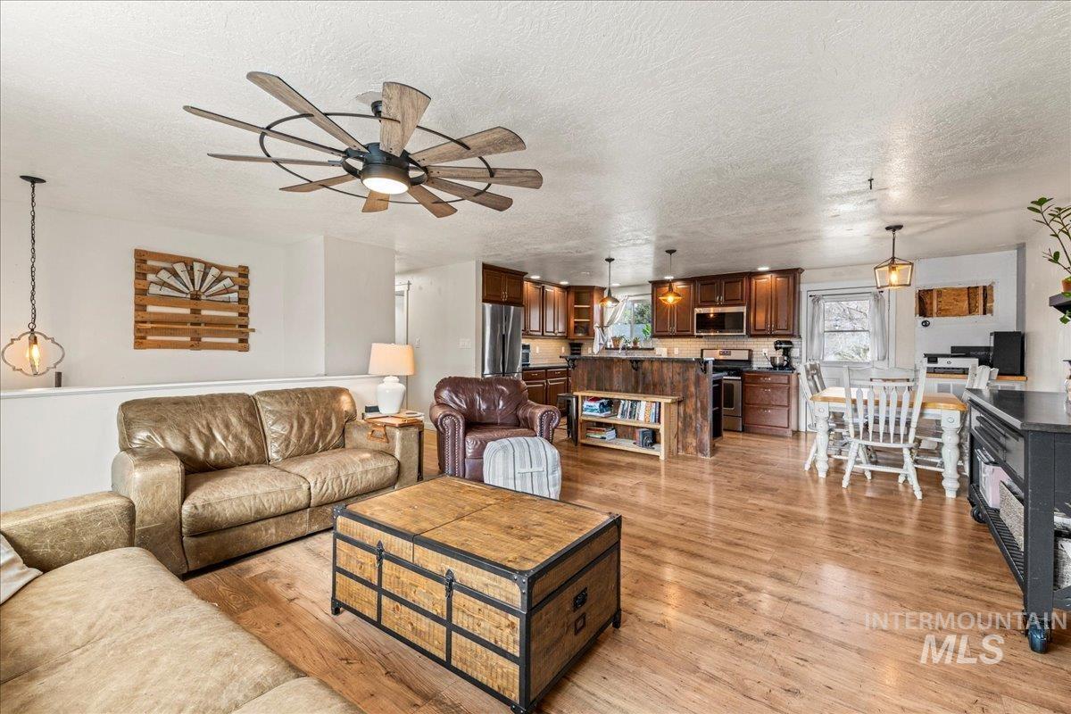 2319 Polk St, Caldwell, Idaho 83605, 4 Bedrooms, 2 Bathrooms, Residential For Sale, Price $350,000, 99001240