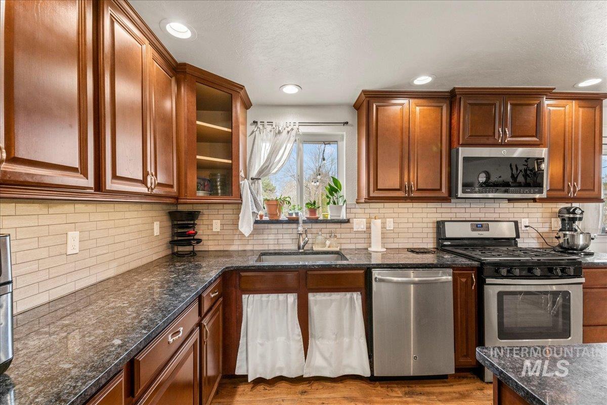 2319 Polk St, Caldwell, Idaho 83605, 4 Bedrooms, 2 Bathrooms, Residential For Sale, Price $350,000, 99001240