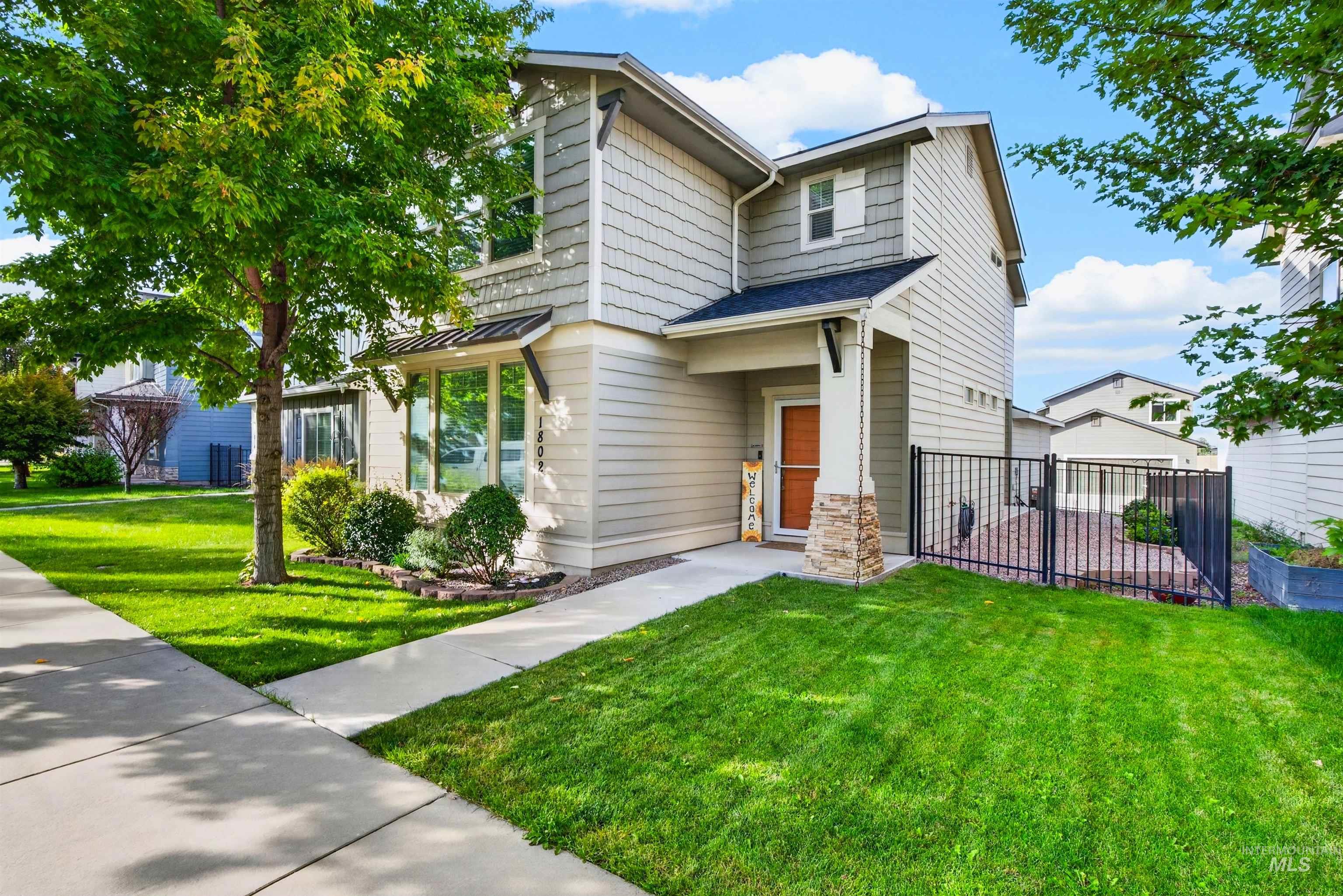 1802 W Heavy Timber Dr, Meridian, Idaho 83642, 3 Bedrooms, 2.5 Bathrooms, Residential For Sale, Price $454,900, 99001241