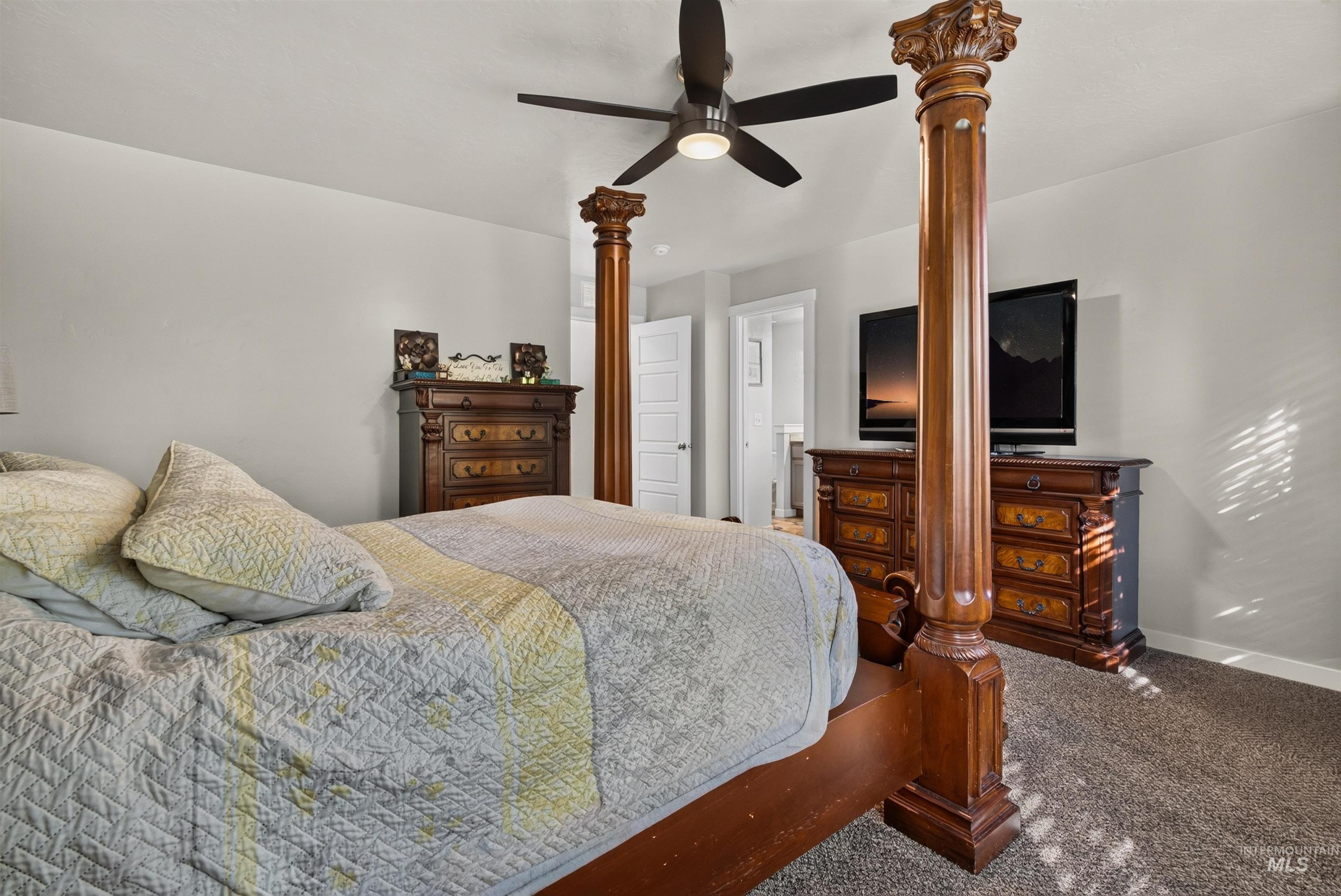 1802 W Heavy Timber Dr, Meridian, Idaho 83642, 3 Bedrooms, 2.5 Bathrooms, Residential For Sale, Price $454,900, 99001241